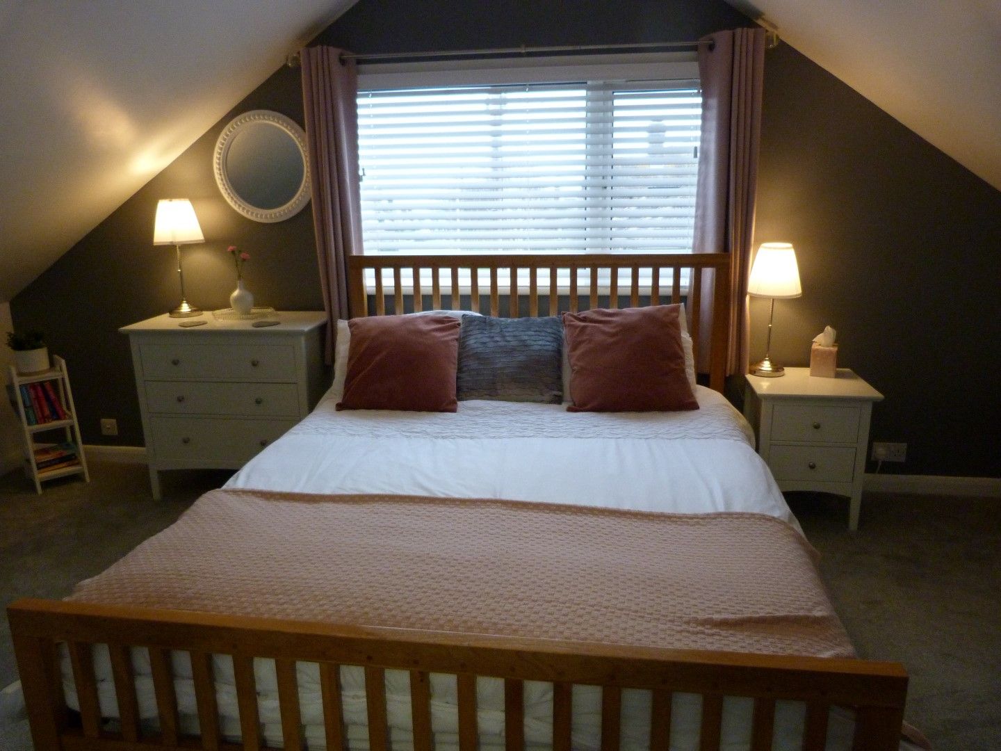 4 bedroom detached bungalow For Sale in Broadstairs - Photograph 8