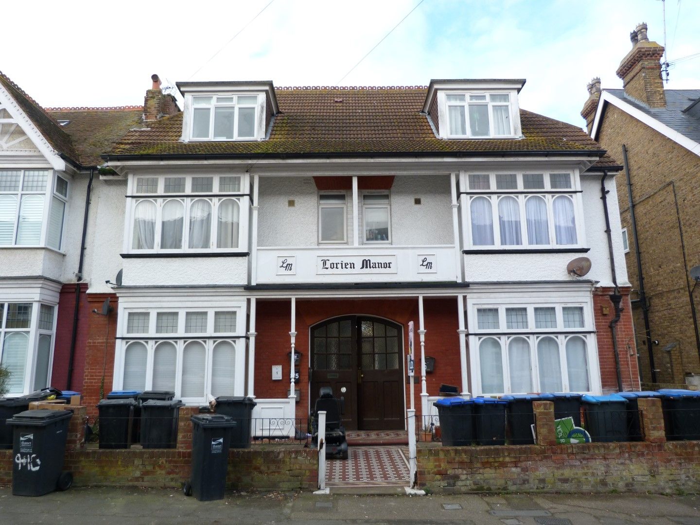 1 bedroom ground floor flat/apartment For Sale in Margate - Photograph 1