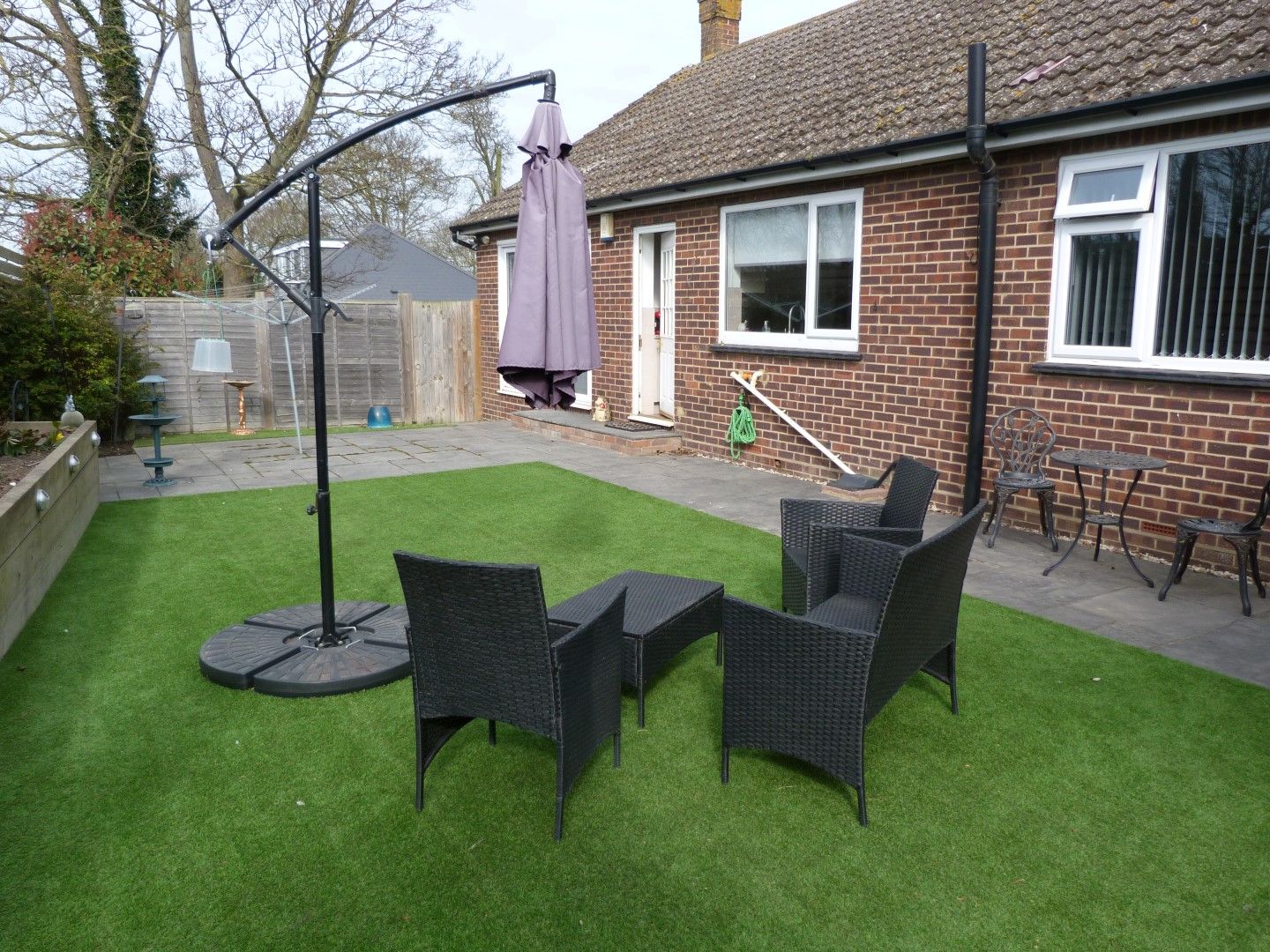 3 bedroom detached bungalow For Sale in Broadstairs - Photograph 9