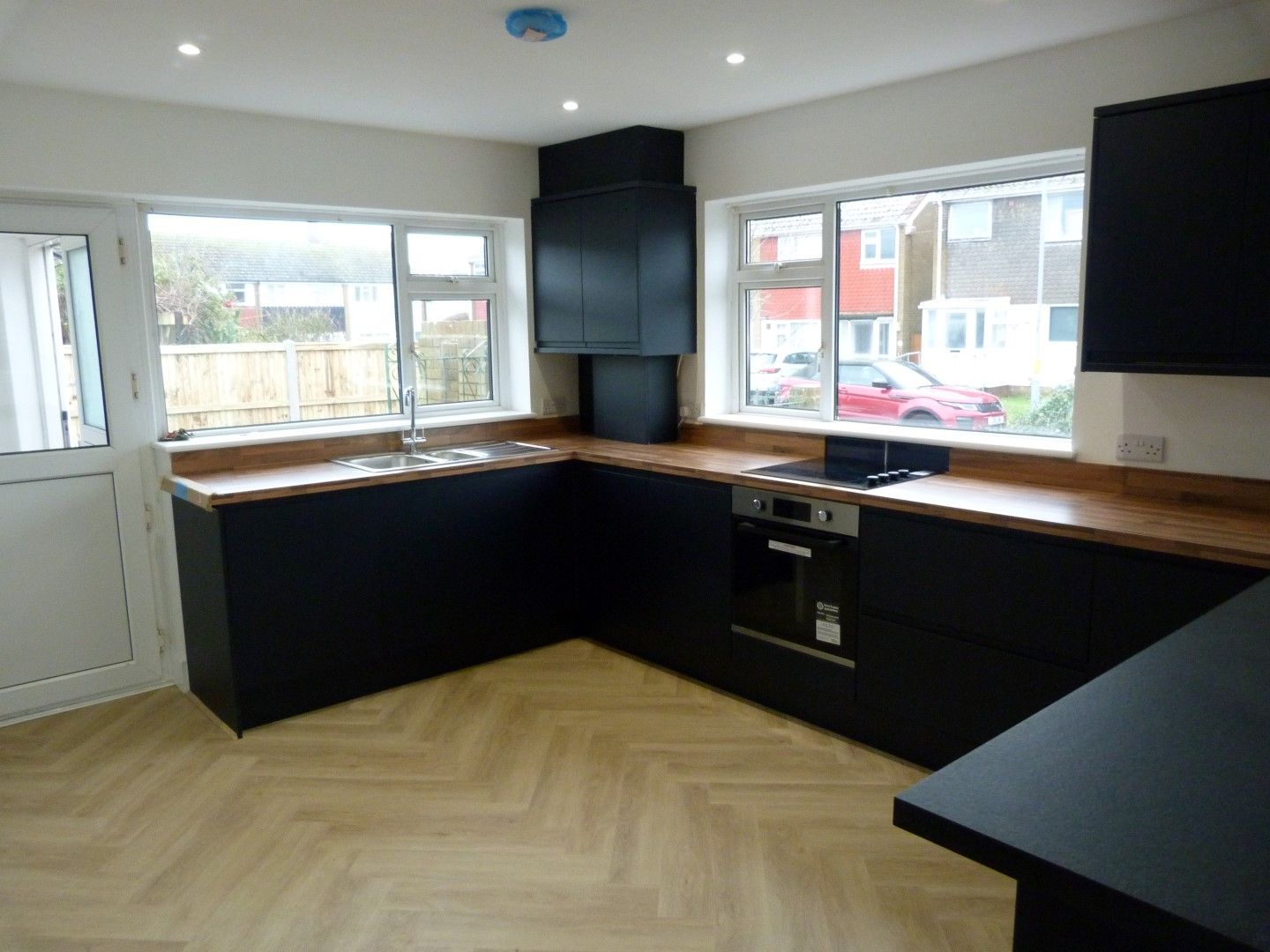 3 bedroom detached bungalow For Sale in Broadstairs - Property photograph