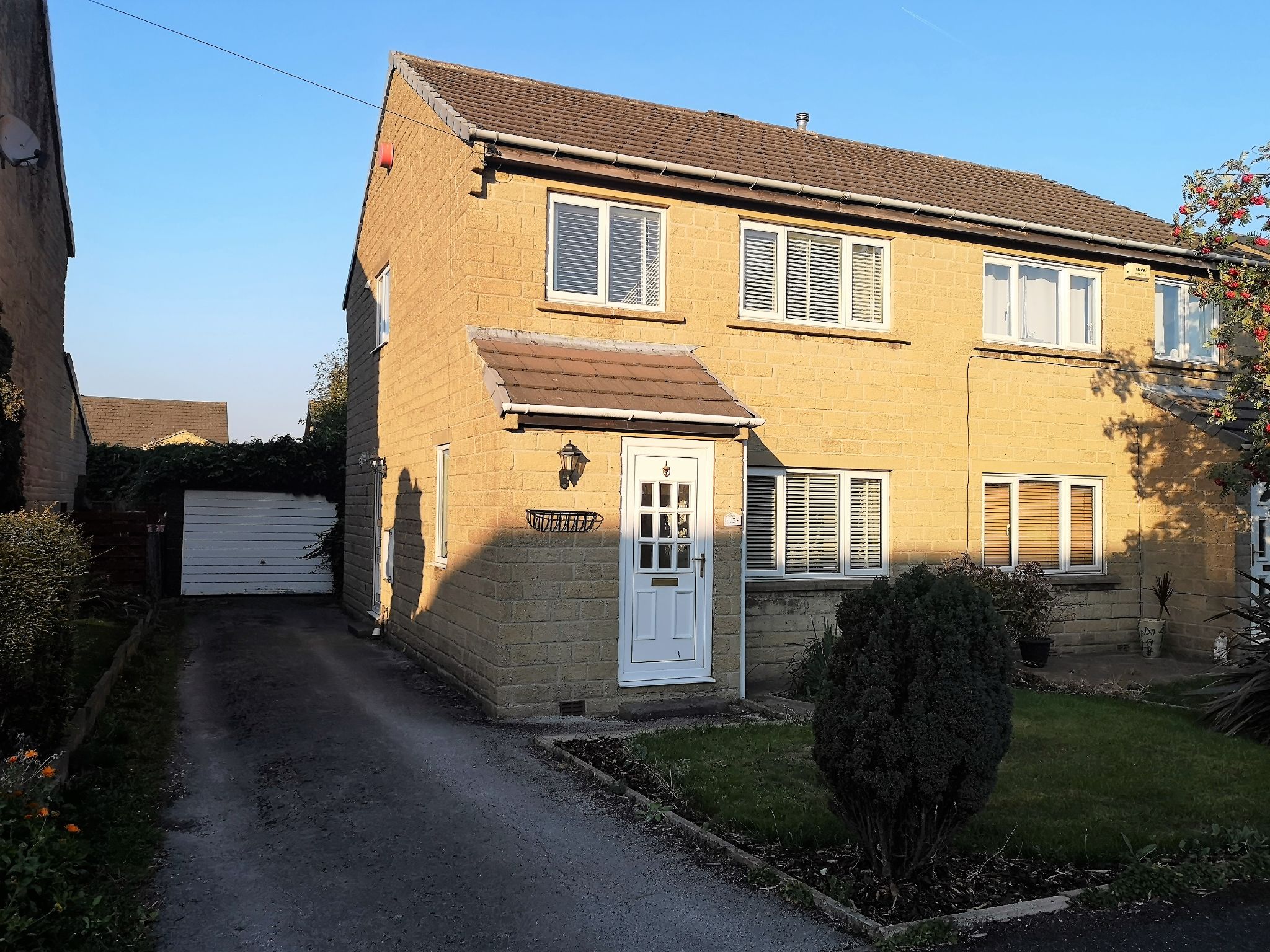 3 bedroom semi-detached house SSTC in Huddersfield - Photograph 7