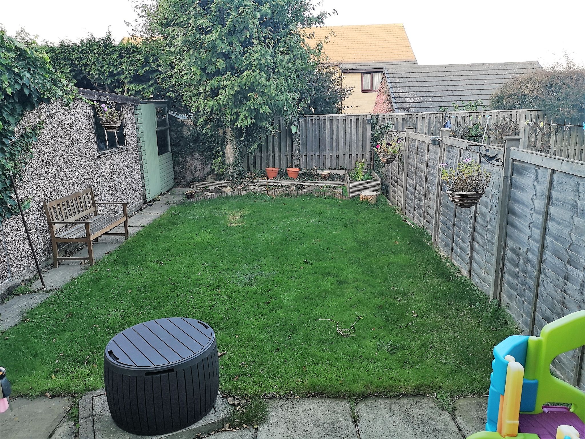 3 bedroom semi-detached house SSTC in Huddersfield - Photograph 15