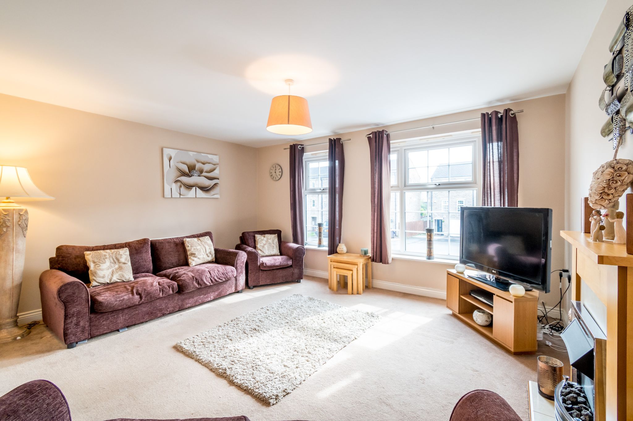 4 bedroom mid terraced house SSTC in Brighouse - Photograph 3