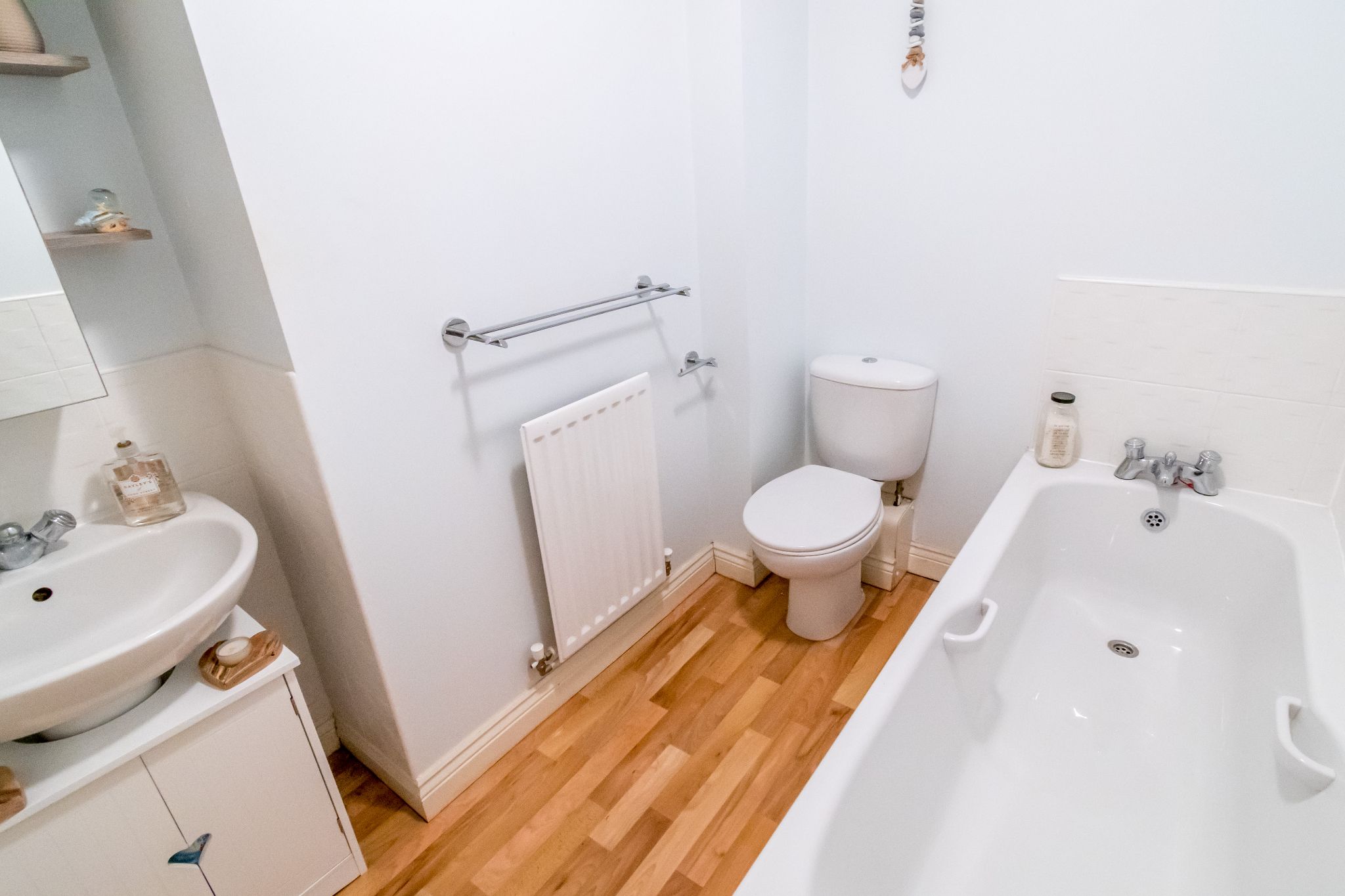 4 bedroom mid terraced house SSTC in Brighouse - Photograph 19