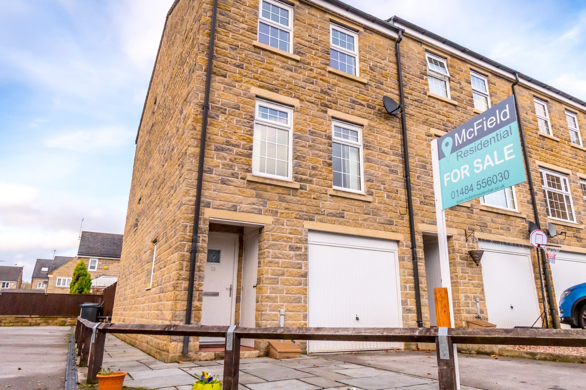 4 bedroom end terraced house SSTC in Brighouse - Front aspect