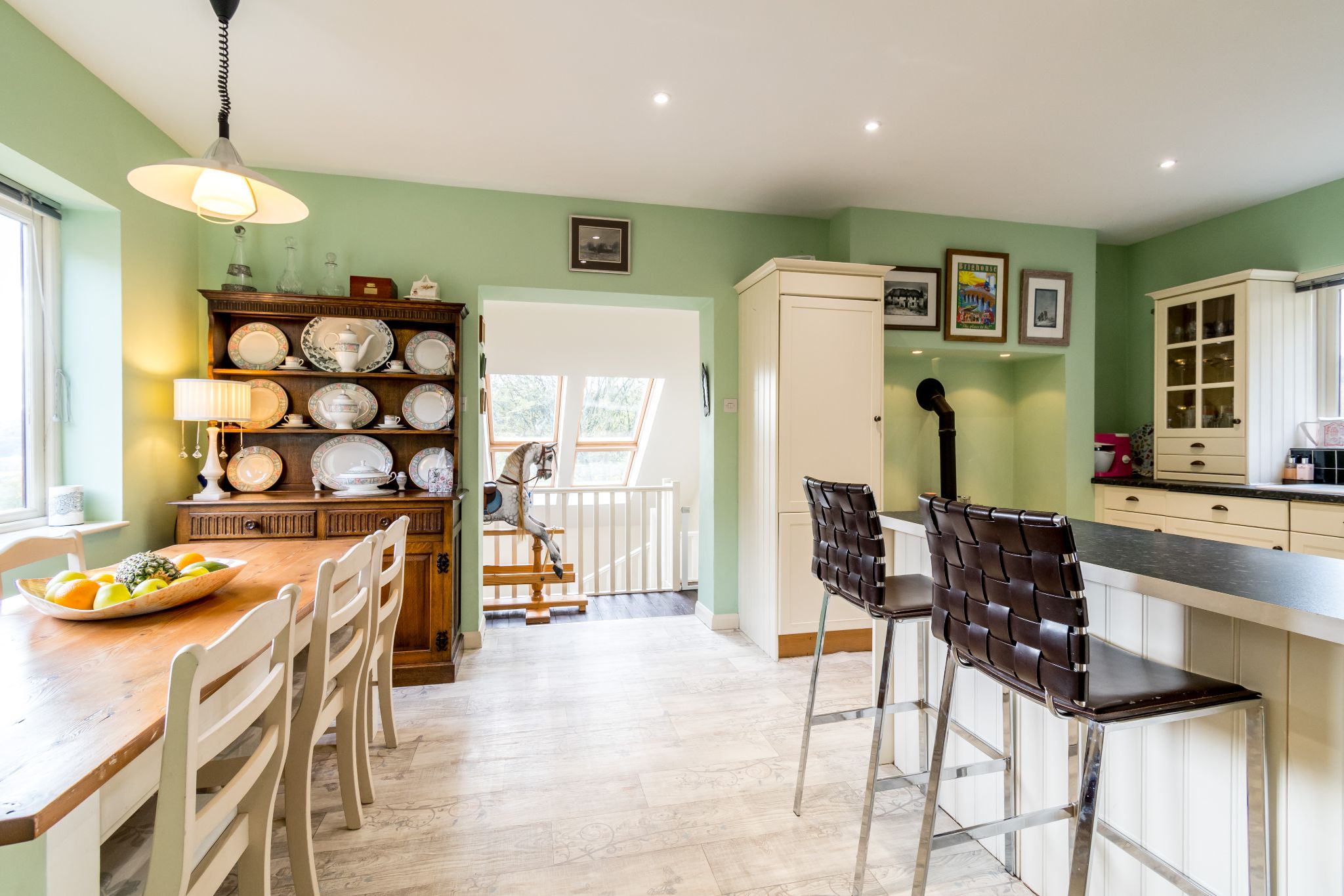 3 bedroom detached house SSTC in Brighouse - Dining and breakfast seating