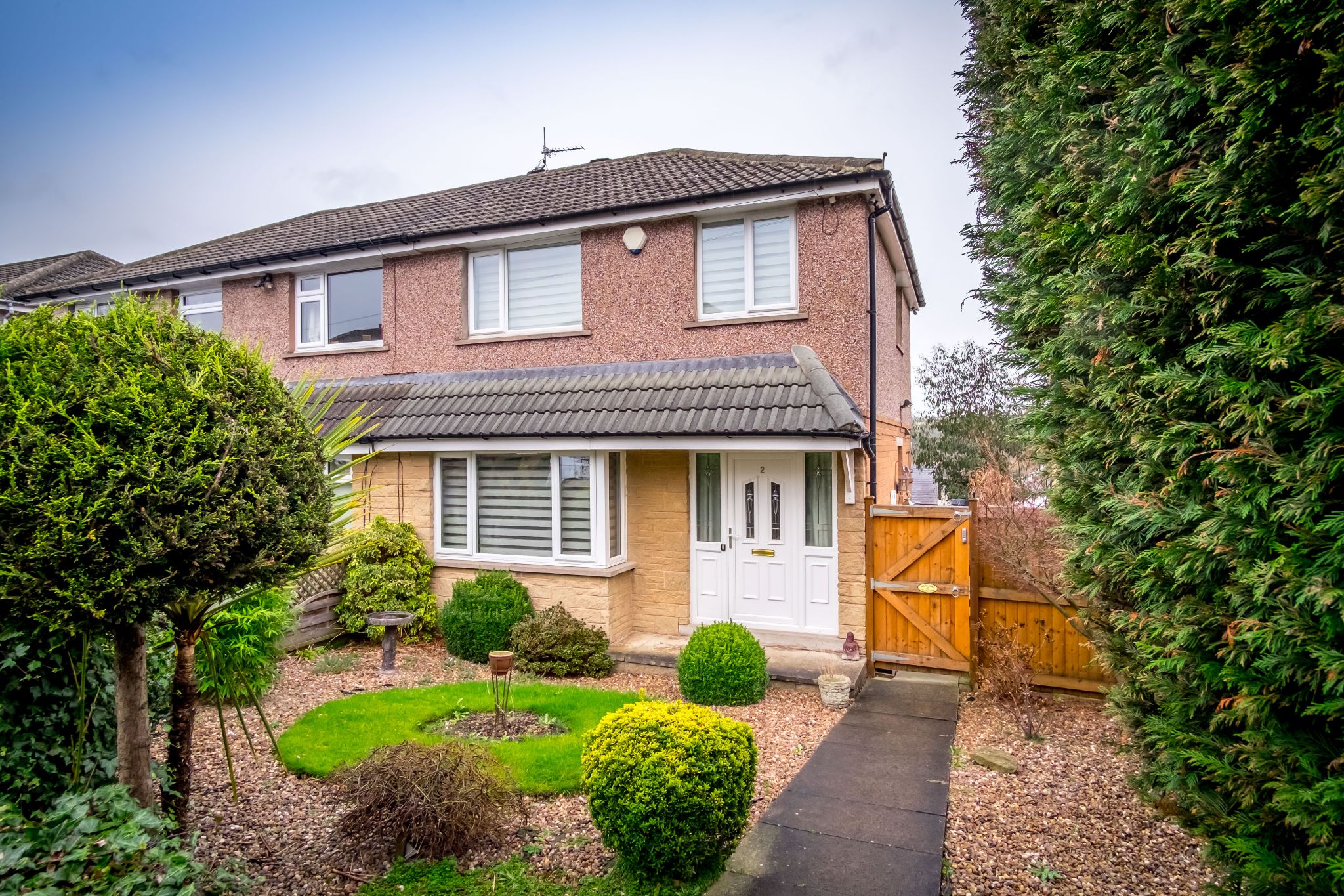 3 bedroom semi-detached house SSTC in Brighouse - Front elevation
