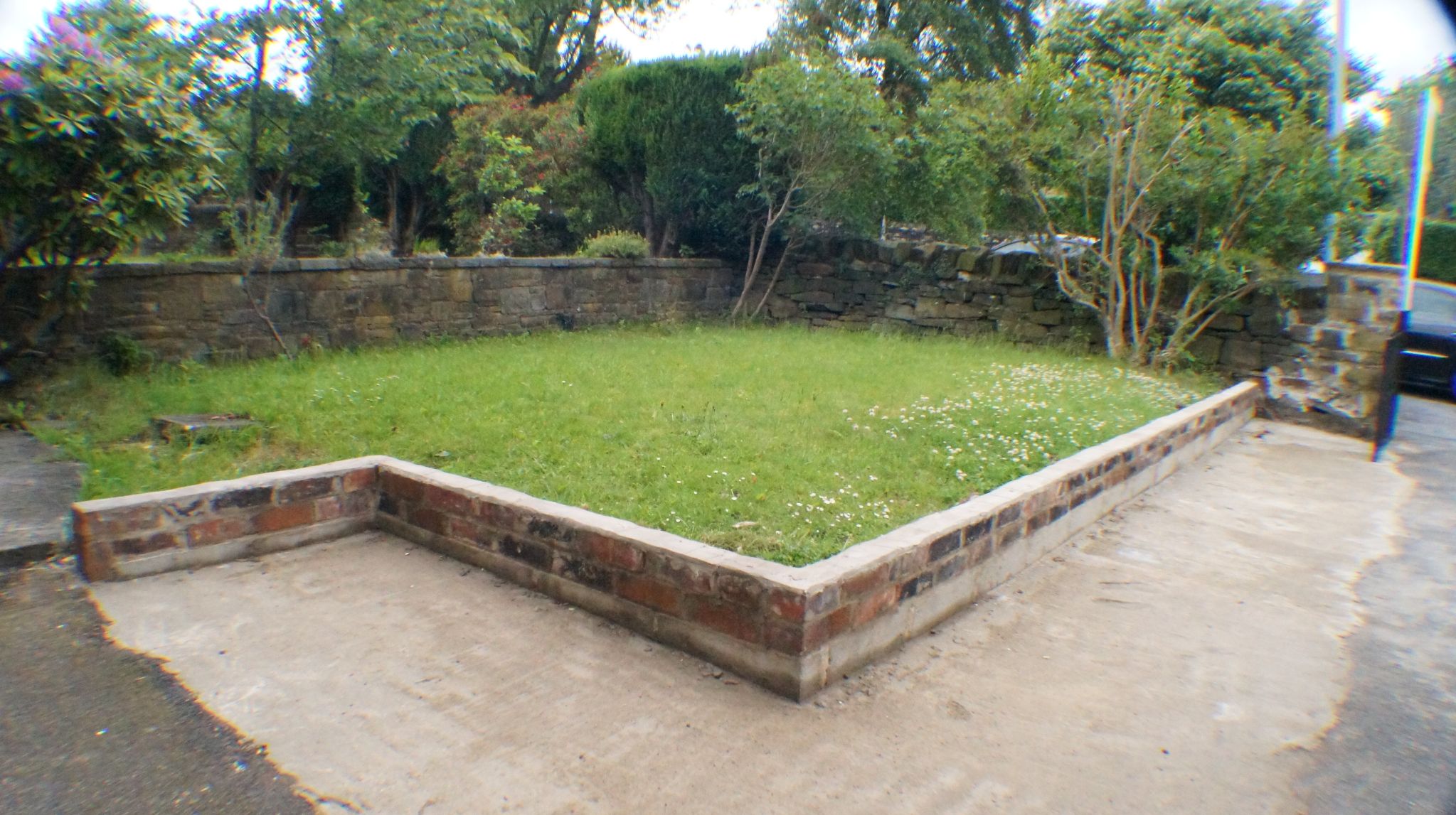 3 bedroom semi-detached house To Let in Bradford - Property photograph.