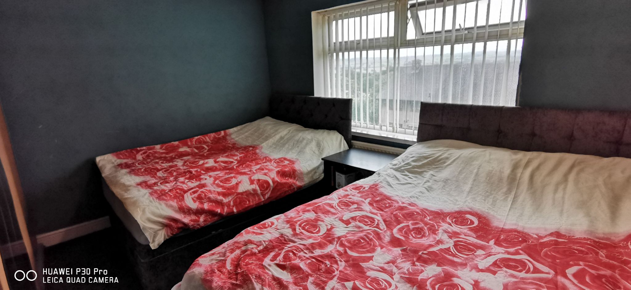 3 bedroom semi-detached house For Sale in Bradford - Photograph 9.