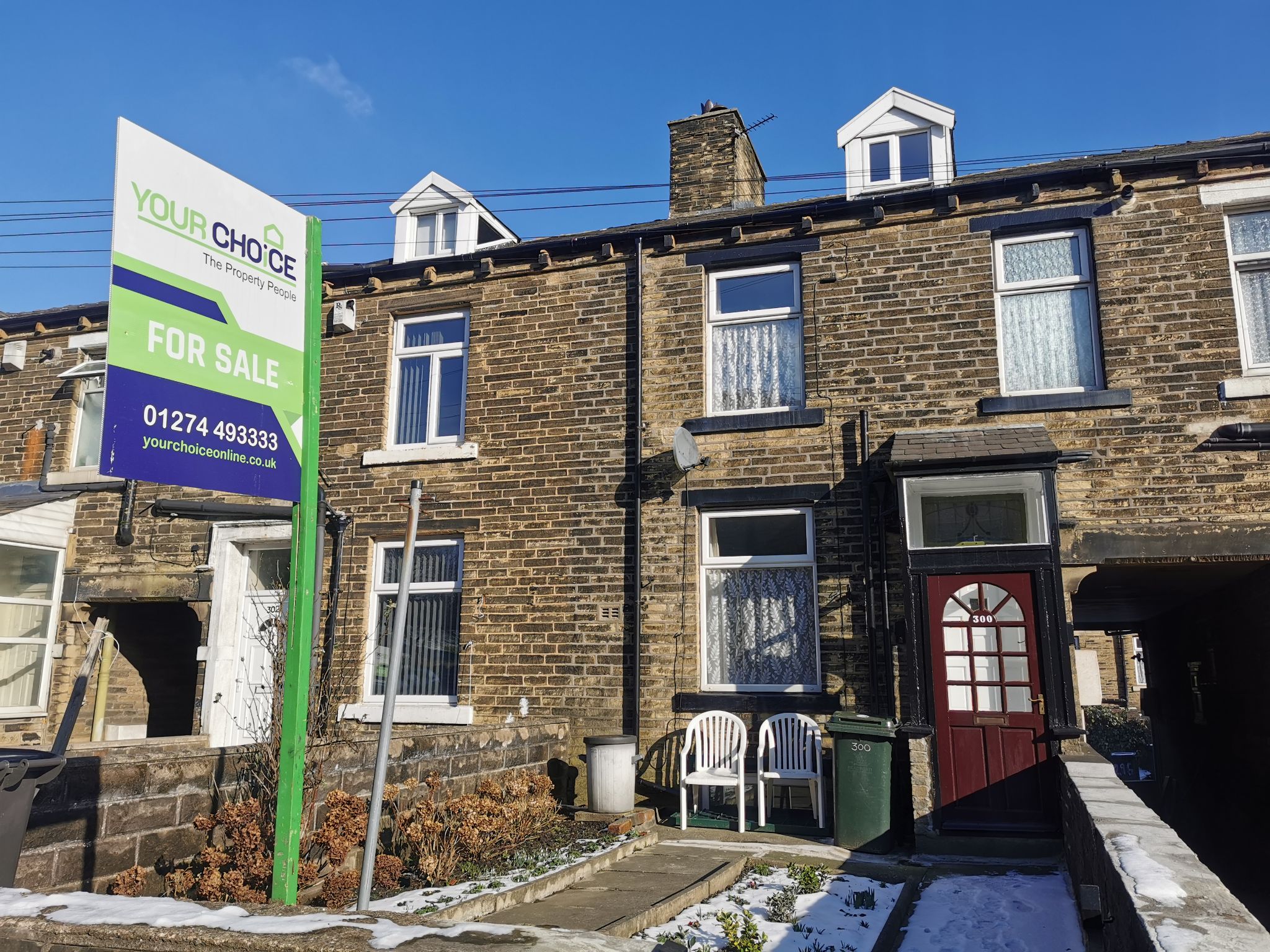 2 bedroom mid terraced house SSTC in Bradford - Photograph 1.
