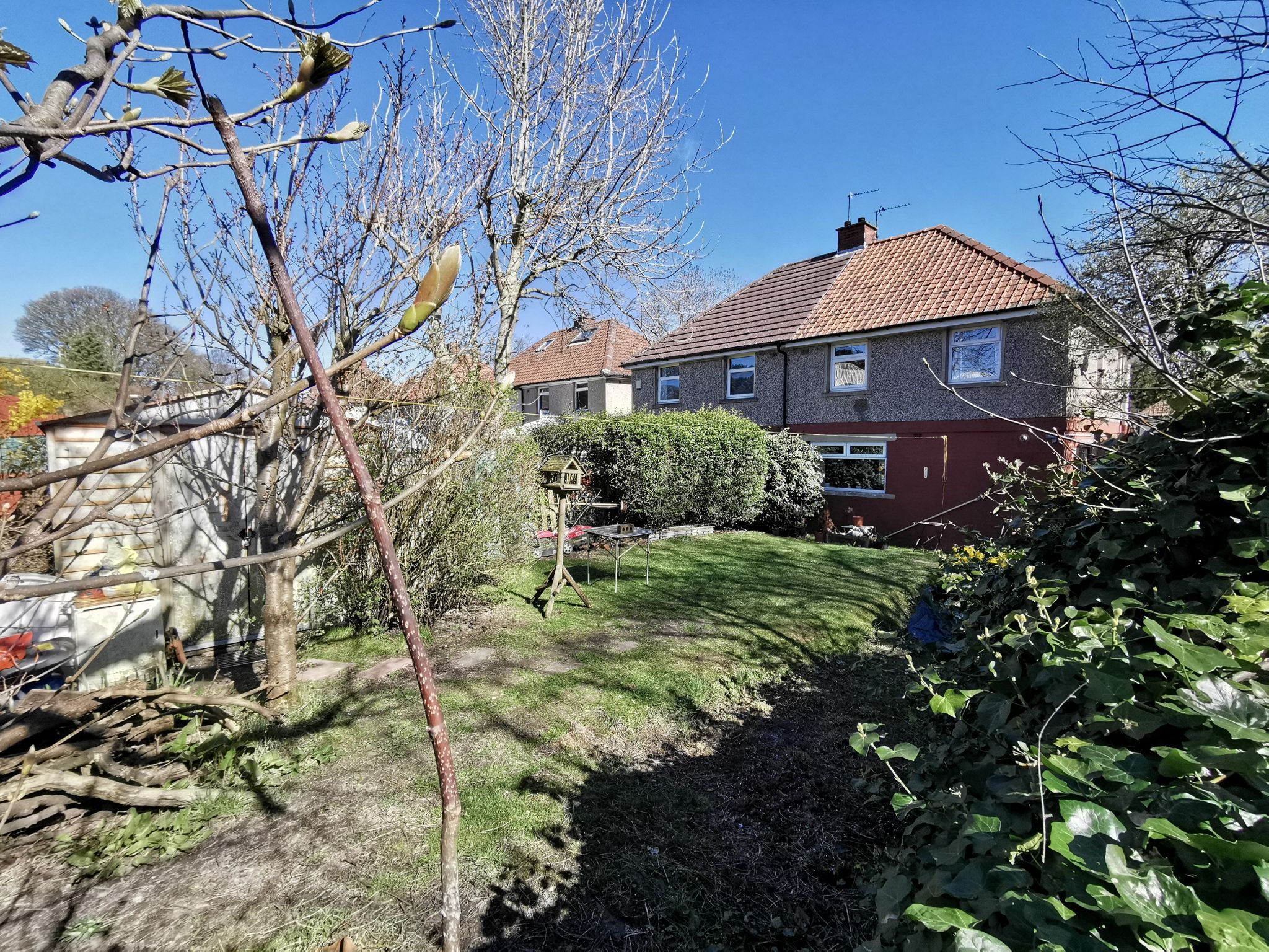 3 bedroom semi-detached house SSTC in Bradford - Photograph 16.