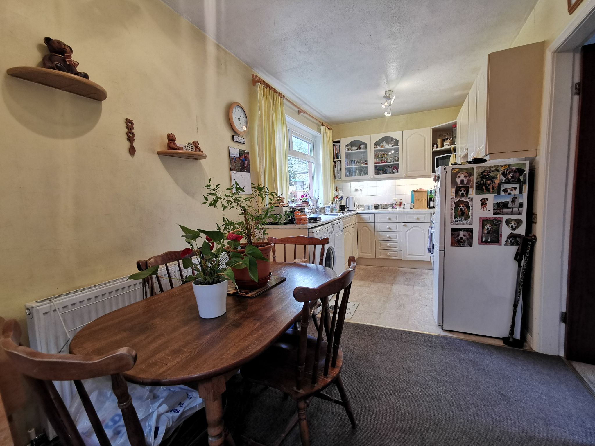 3 bedroom semi-detached house SSTC in Bradford - Photograph 4.