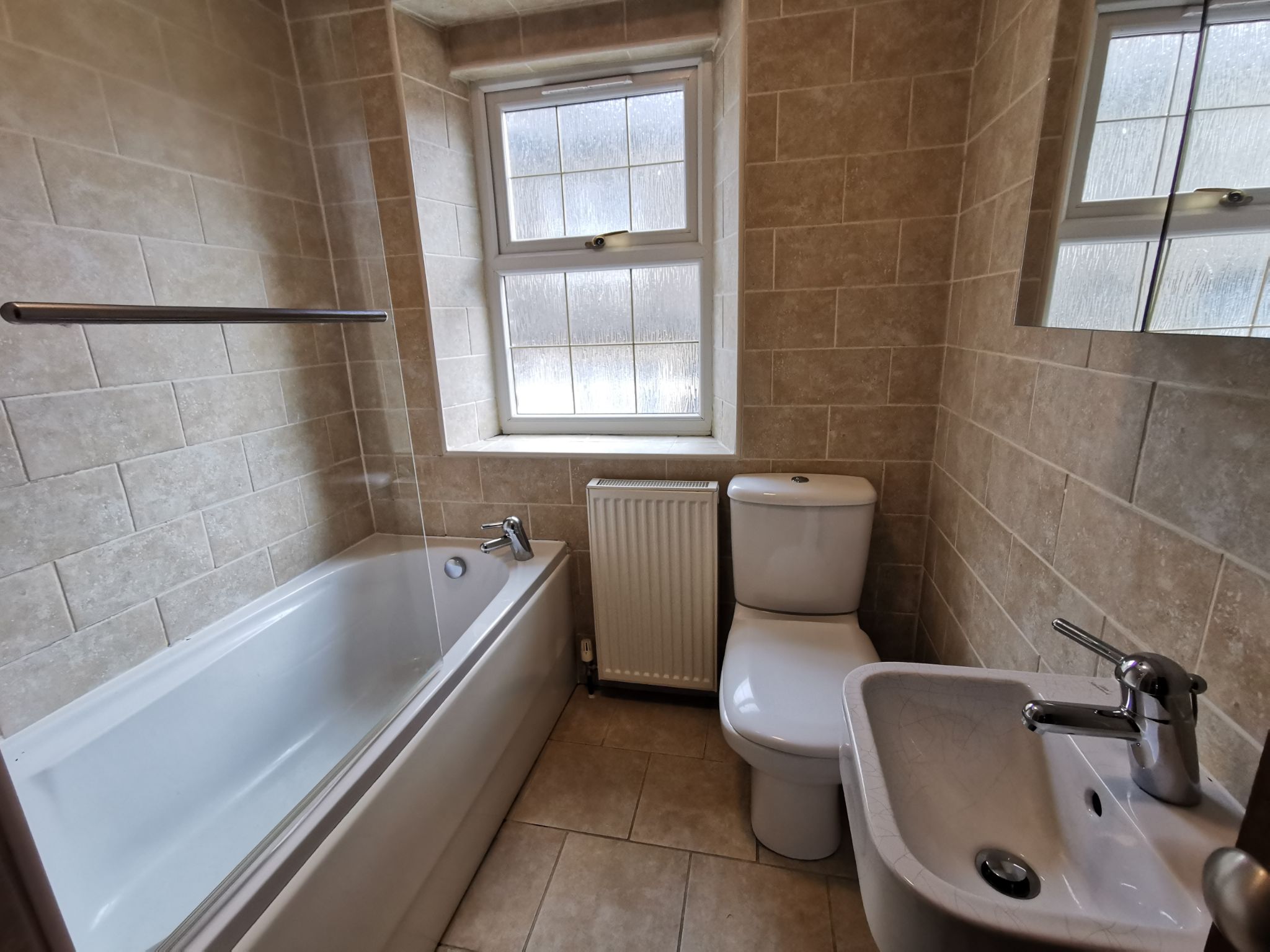 2 bedroom mid terraced house Sold in Bradford - Photograph 5.