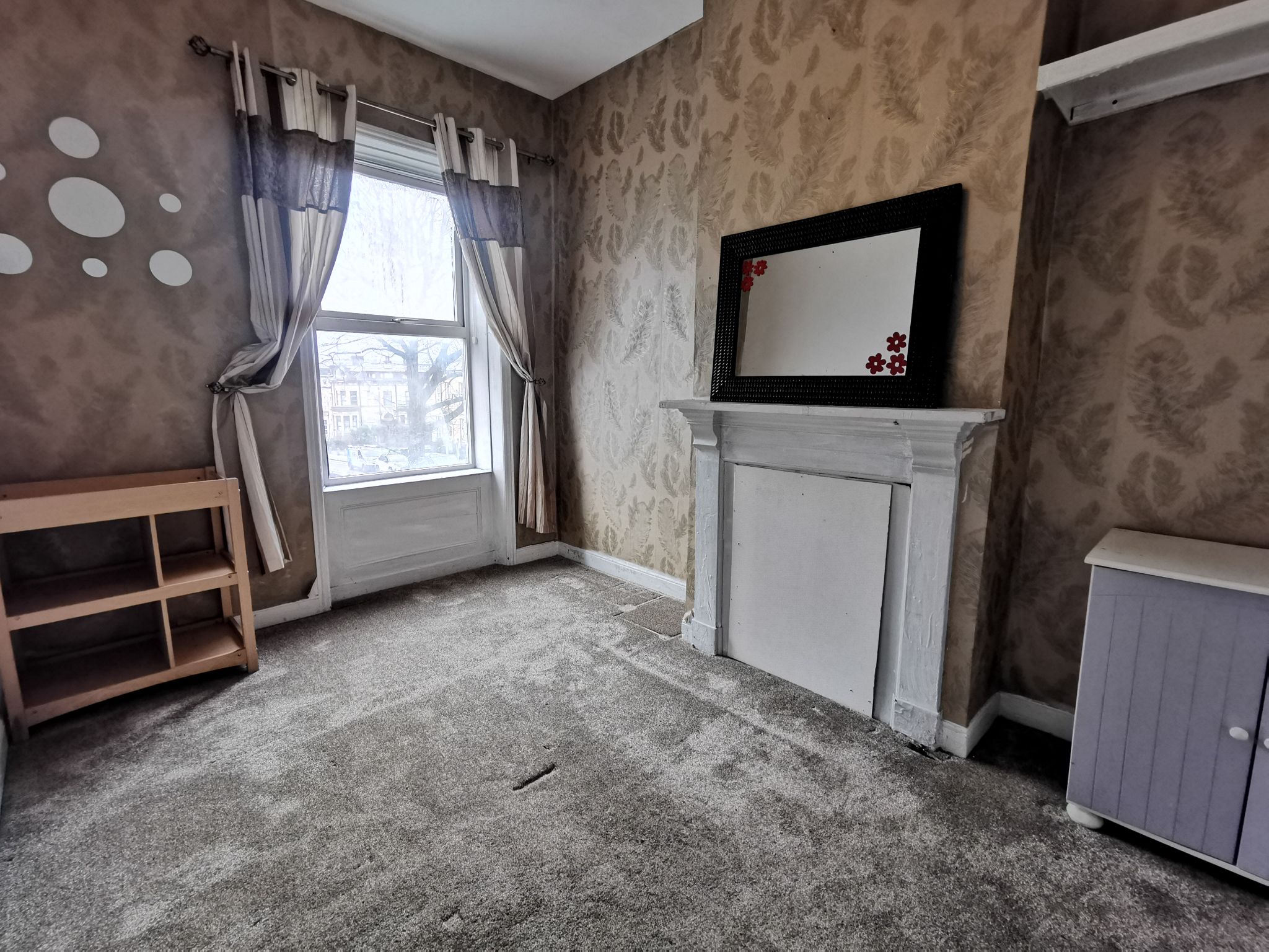 1 bedroom flat flat/apartment in Bradford - Photograph 2.