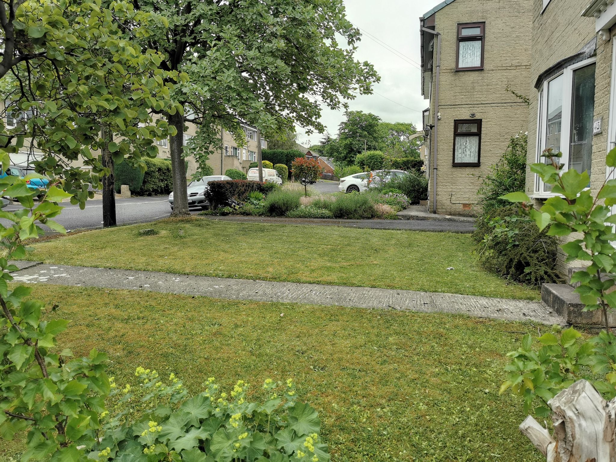 3 bedroom detached house Sold in Bradford - Photograph 20.