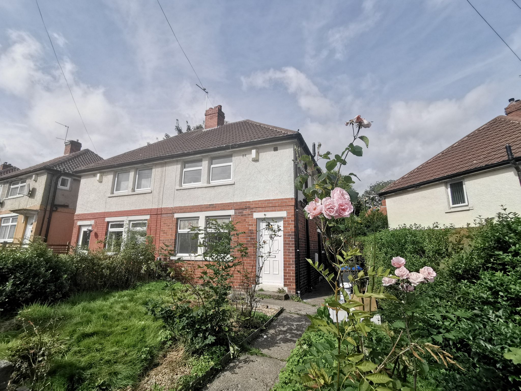 3 bedroom semi-detached house SSTC in Bradford - Photograph 1.