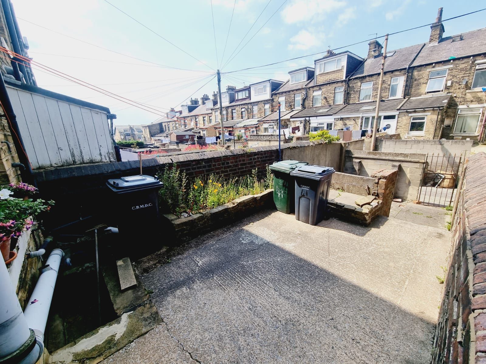 2 bedroom mid terraced house For Sale in Bradford - Photograph 13.