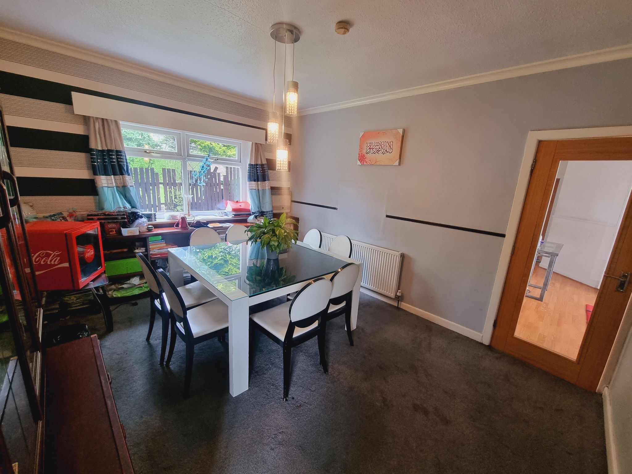 5 bedroom detached house For Sale in Bradford - Dinning sitting room.