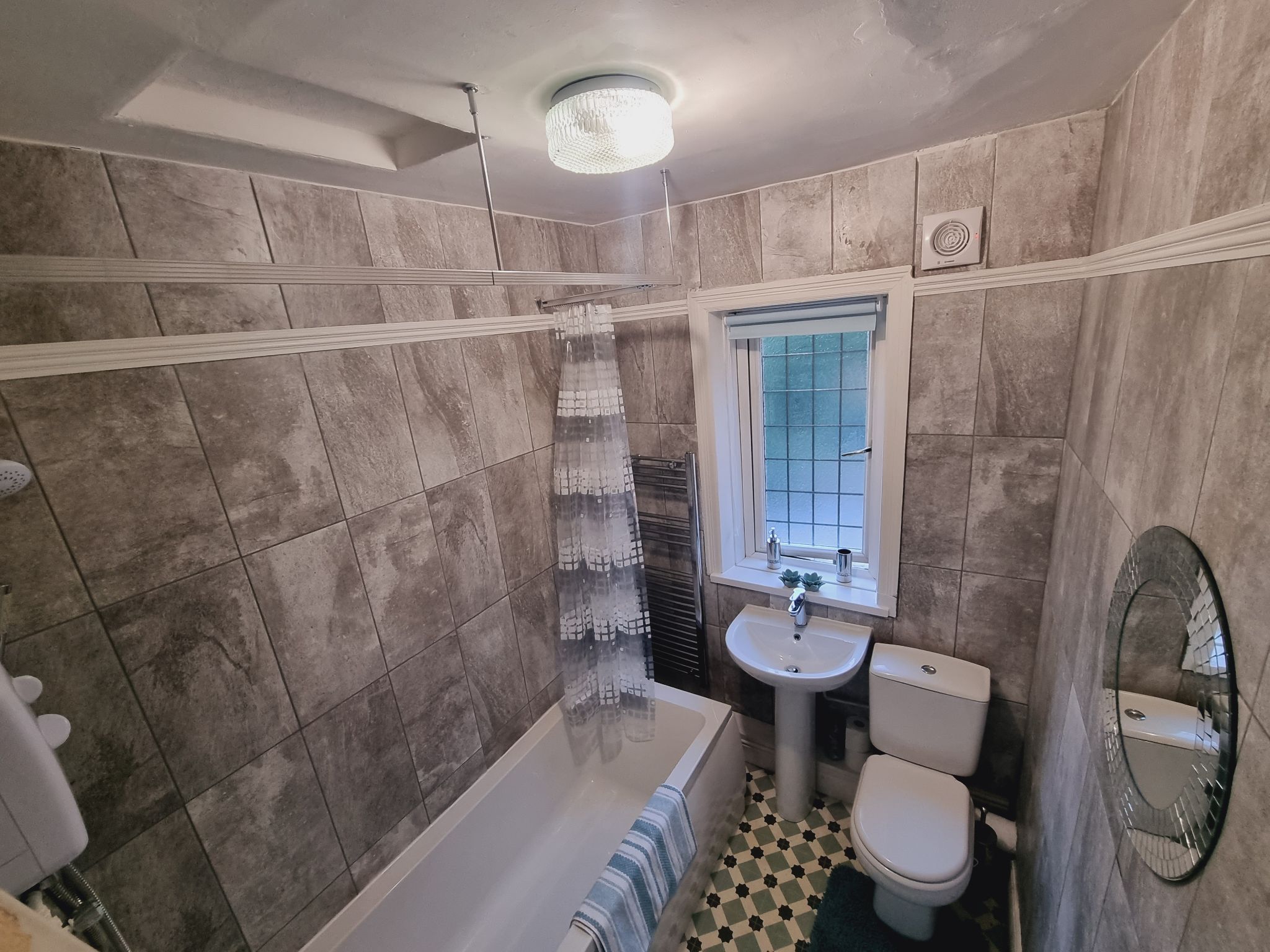 Queens Road, Bradford, BD2 3 bedroom semidetached house SSTC in