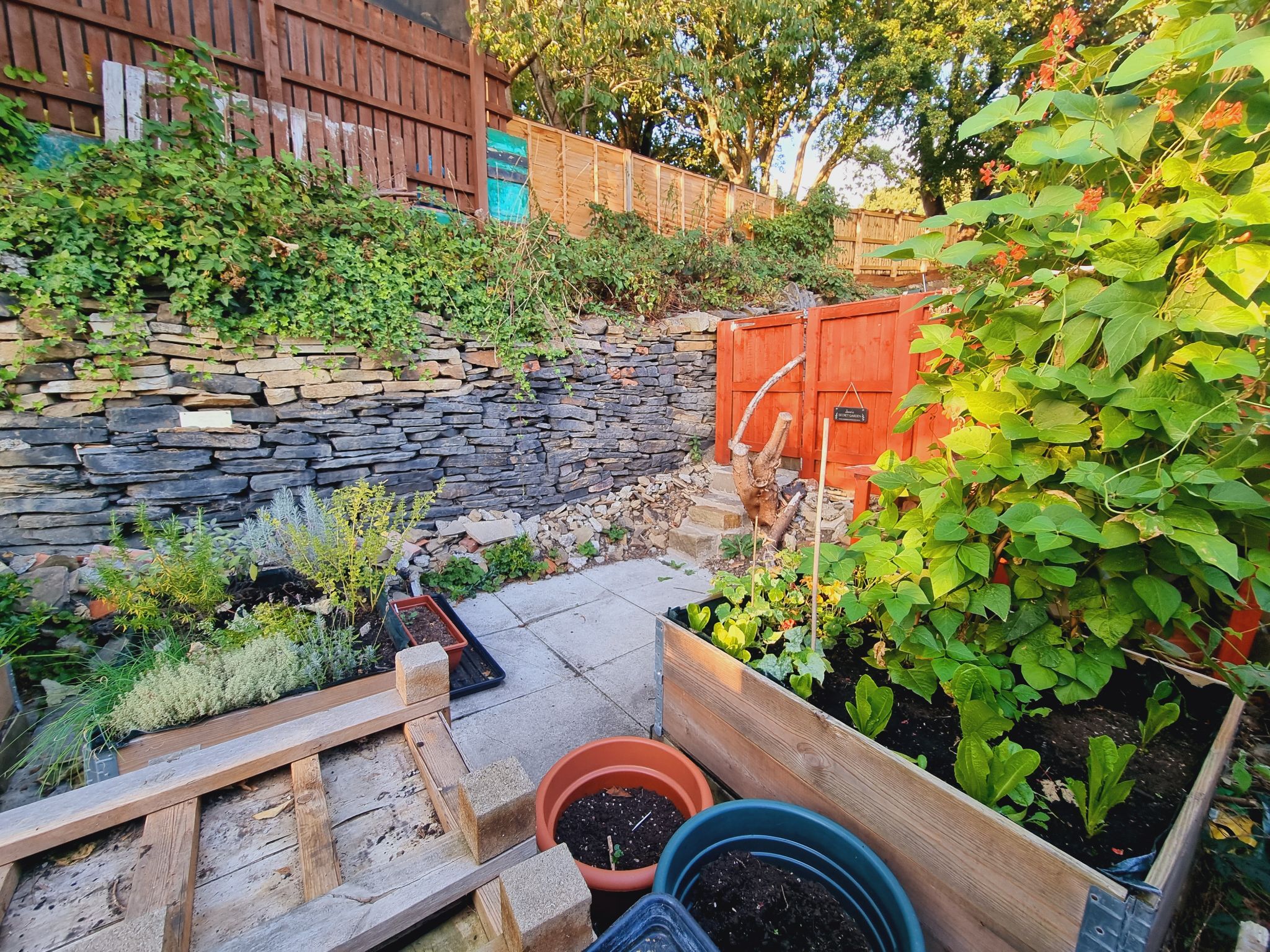 Queens Road, Bradford, BD2 3 bedroom semidetached house SSTC in