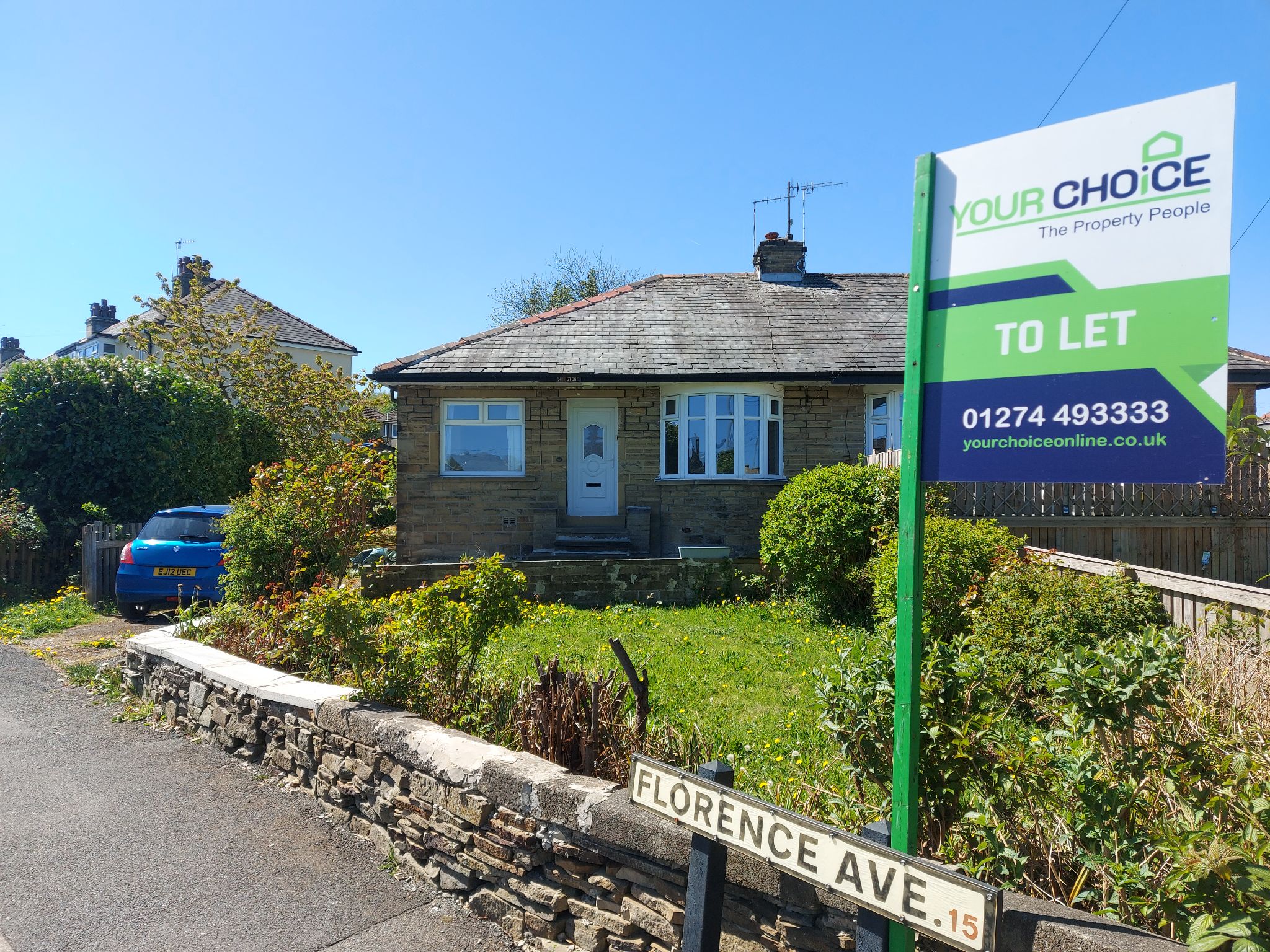 2 bedroom semi-detached bungalow To Let in Bradford - Photograph 4.