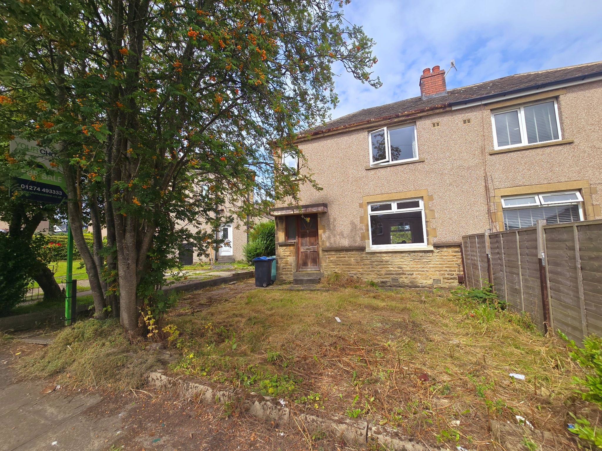 3 bedroom semi-detached house For Sale in Bradford - Photograph 15.