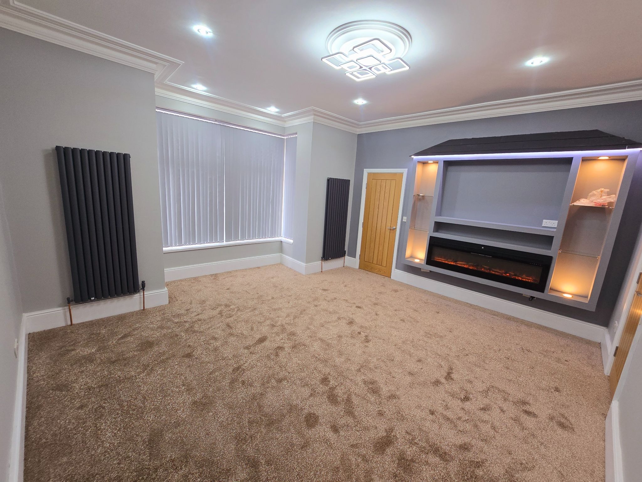 5 bedroom end terraced house For Sale in Bradford - Property photograph.