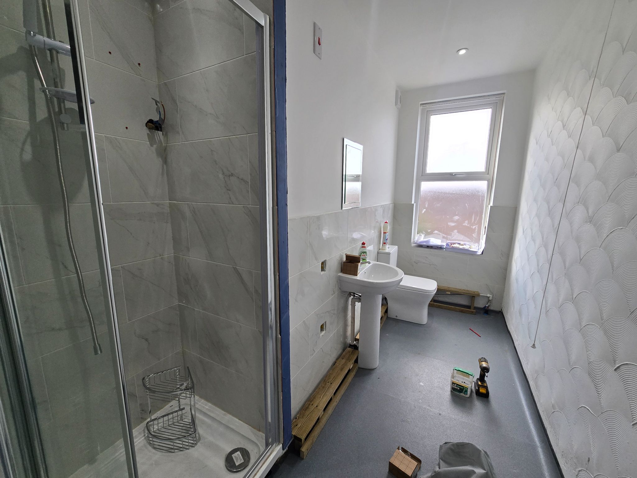 2 bedroom apartment flat/apartment To Let in Bradford - Photograph 9.