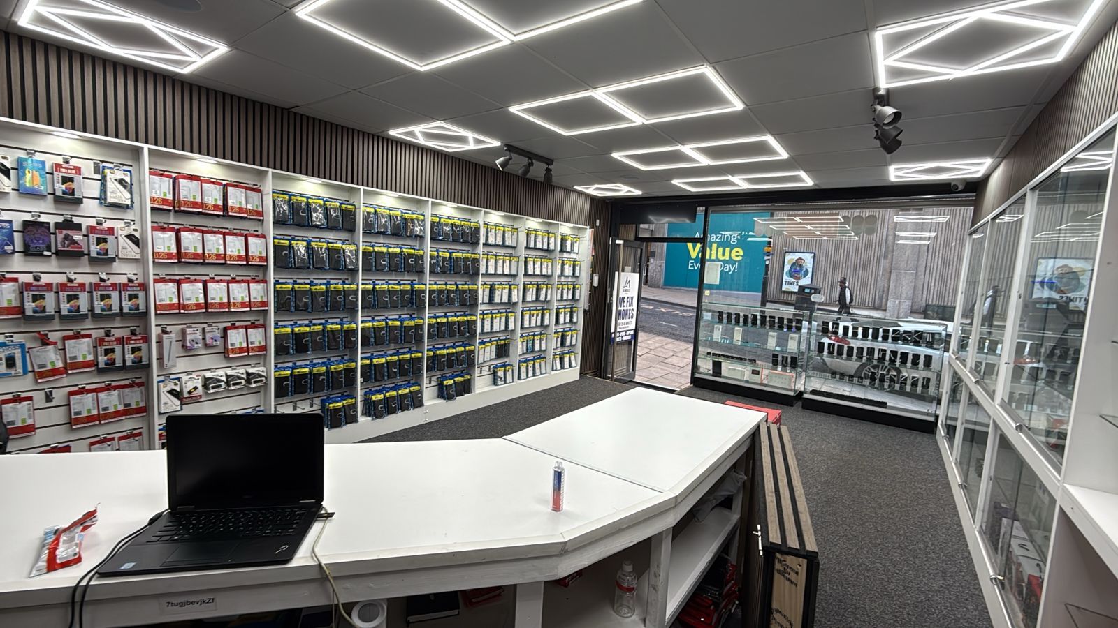 Mobile Phone Shops For Sale in Bradford - Property photograph.