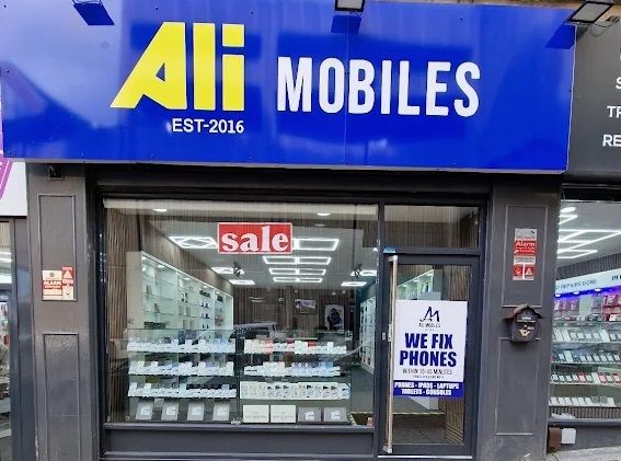 Mobile Phone Shops For Sale in Bradford - Property photograph.