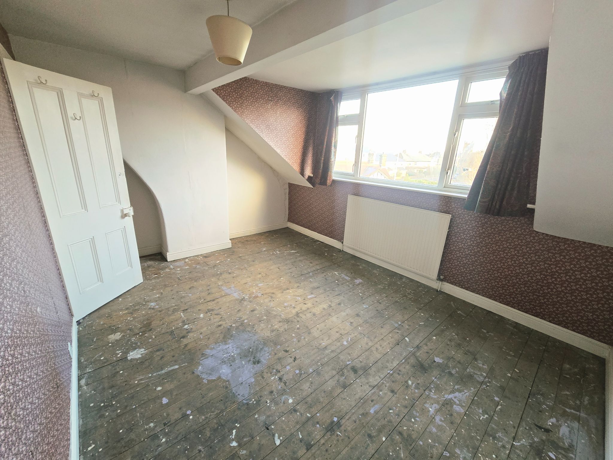  - Bedroom 3 Picture 2