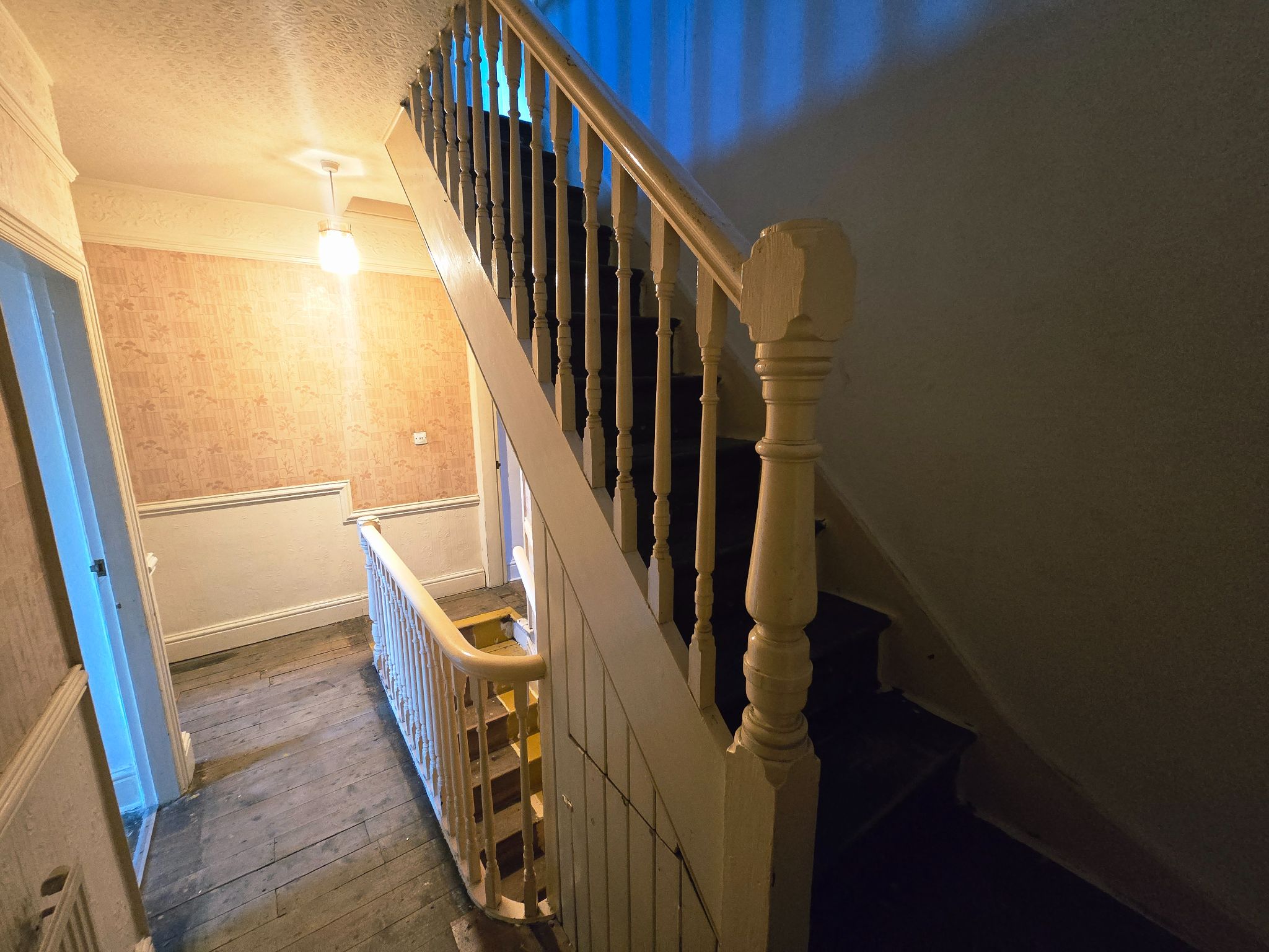  - S/F Stairs to 3rd Bedroom