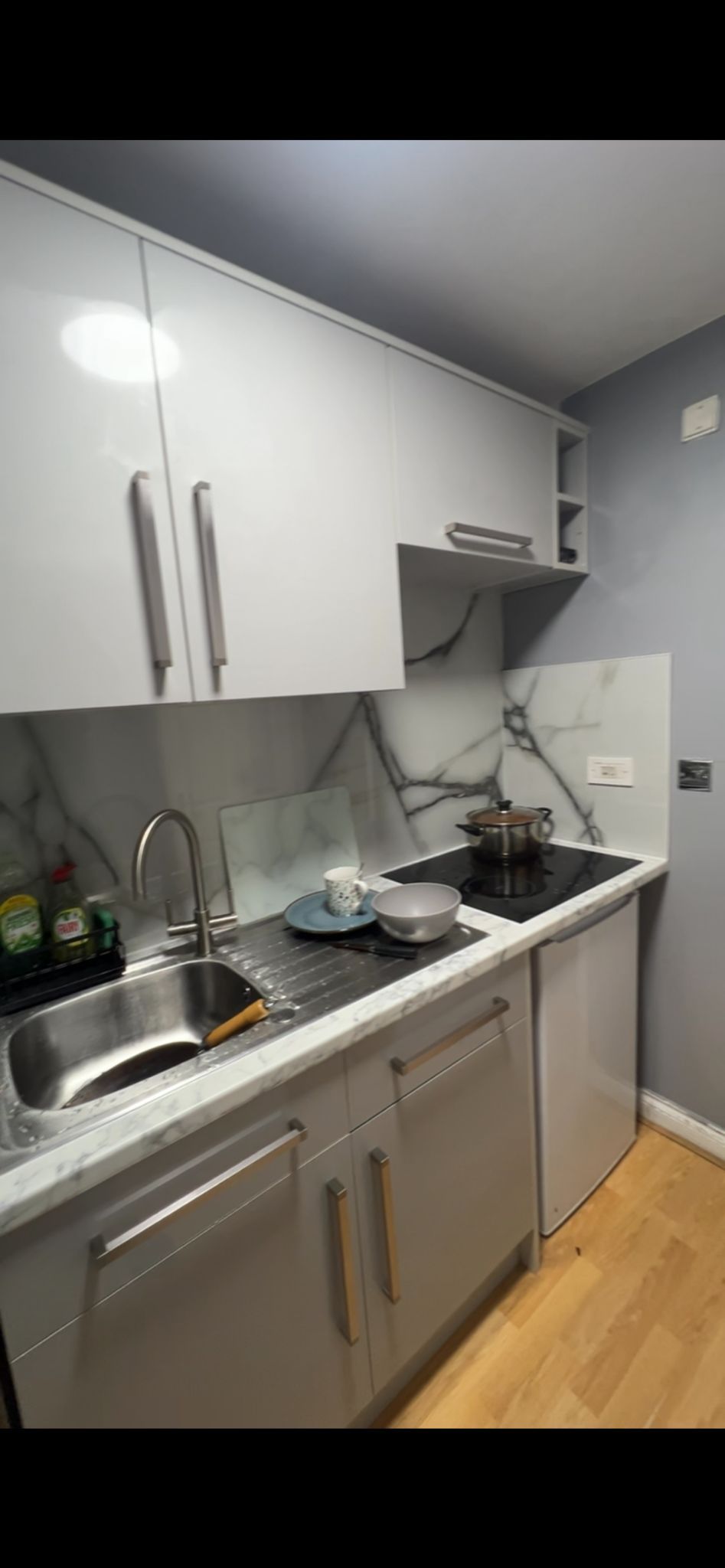 1 bedroom bedsit flat/apartment To Let in Bradford - Property photograph.