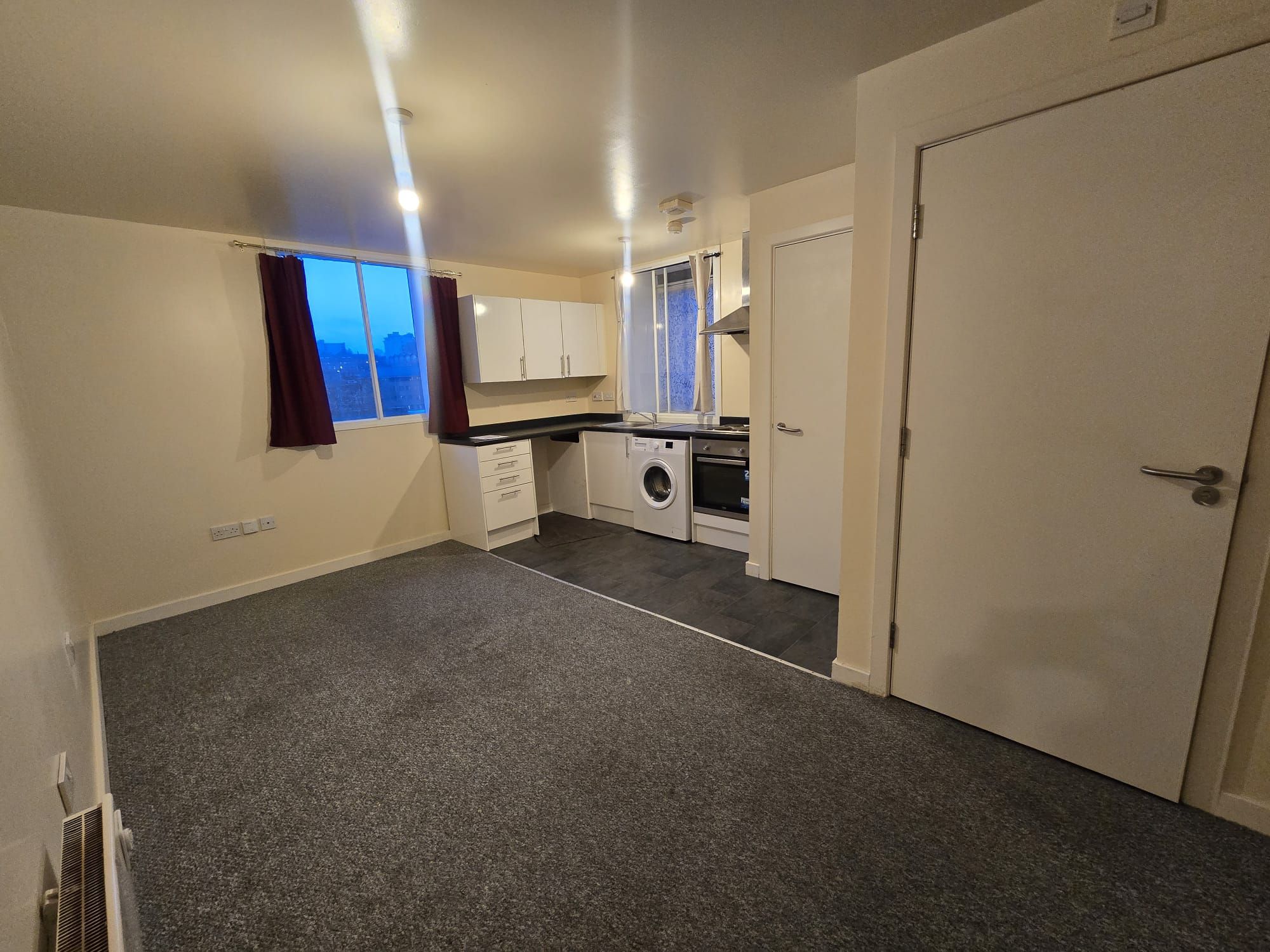 1 bedroom apartment flat/apartment To Let in Bradford - Property photograph.