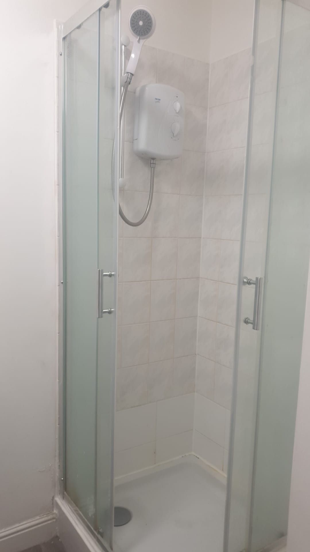 1 bedroom apartment flat/apartment To Let in Bradford - Property photograph.