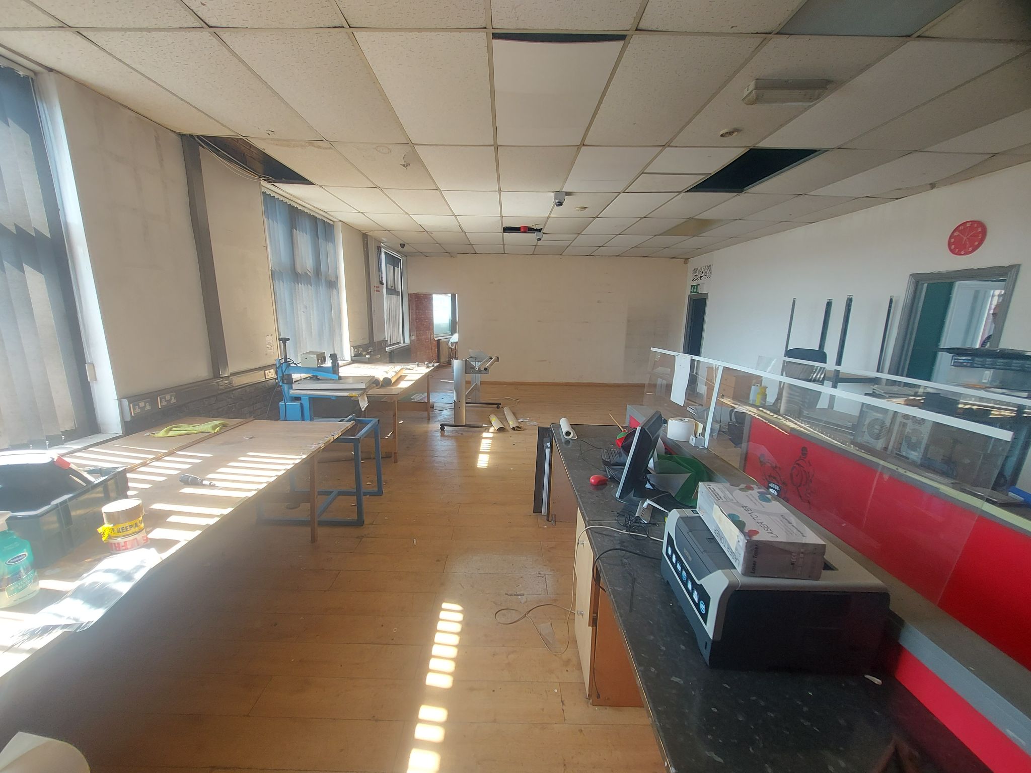 Office To Let in Bradford - Property photograph.