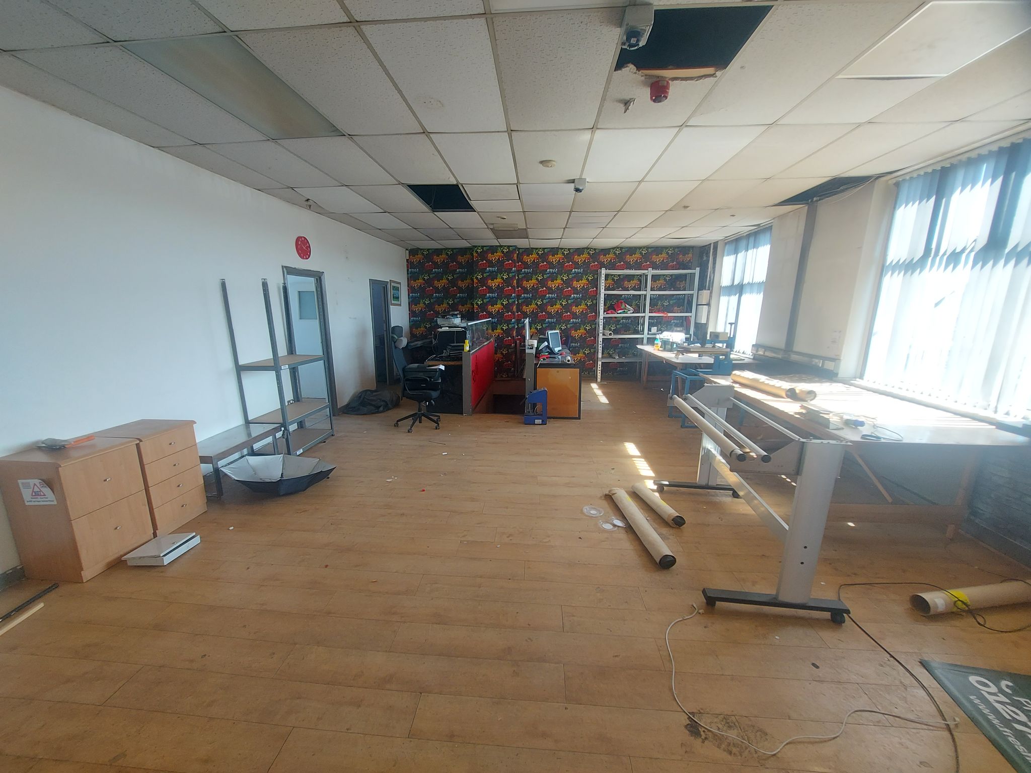 Office To Let in Bradford - Property photograph.