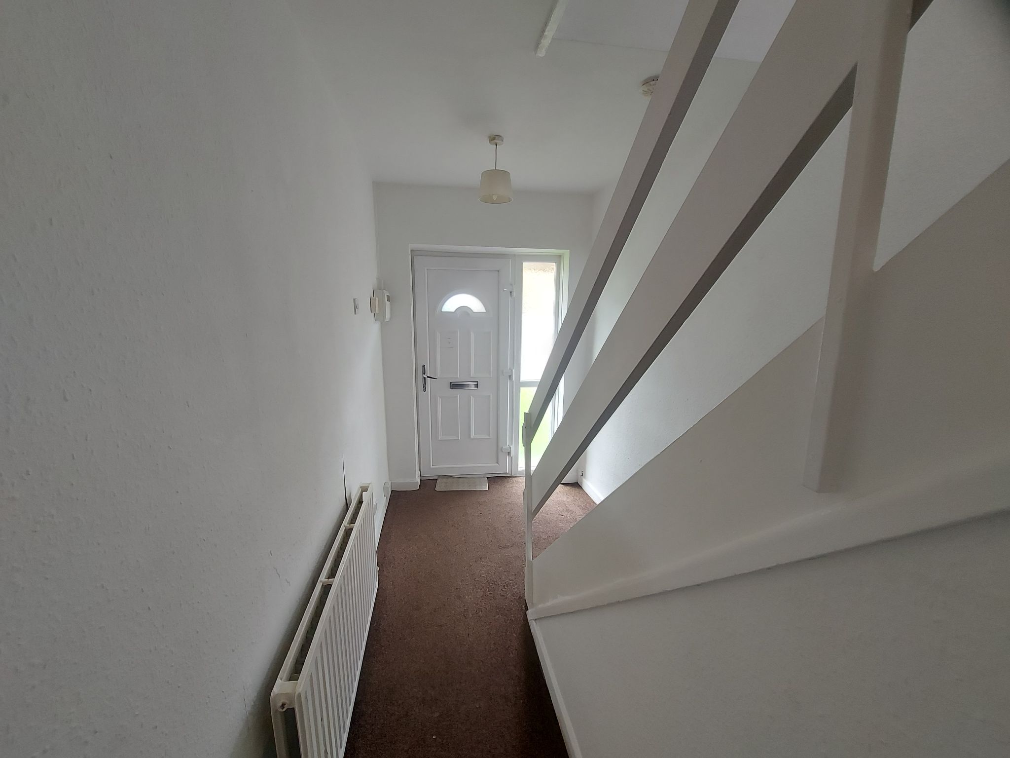 3 bedroom semi-detached house To Let in Bradford - Property photograph.