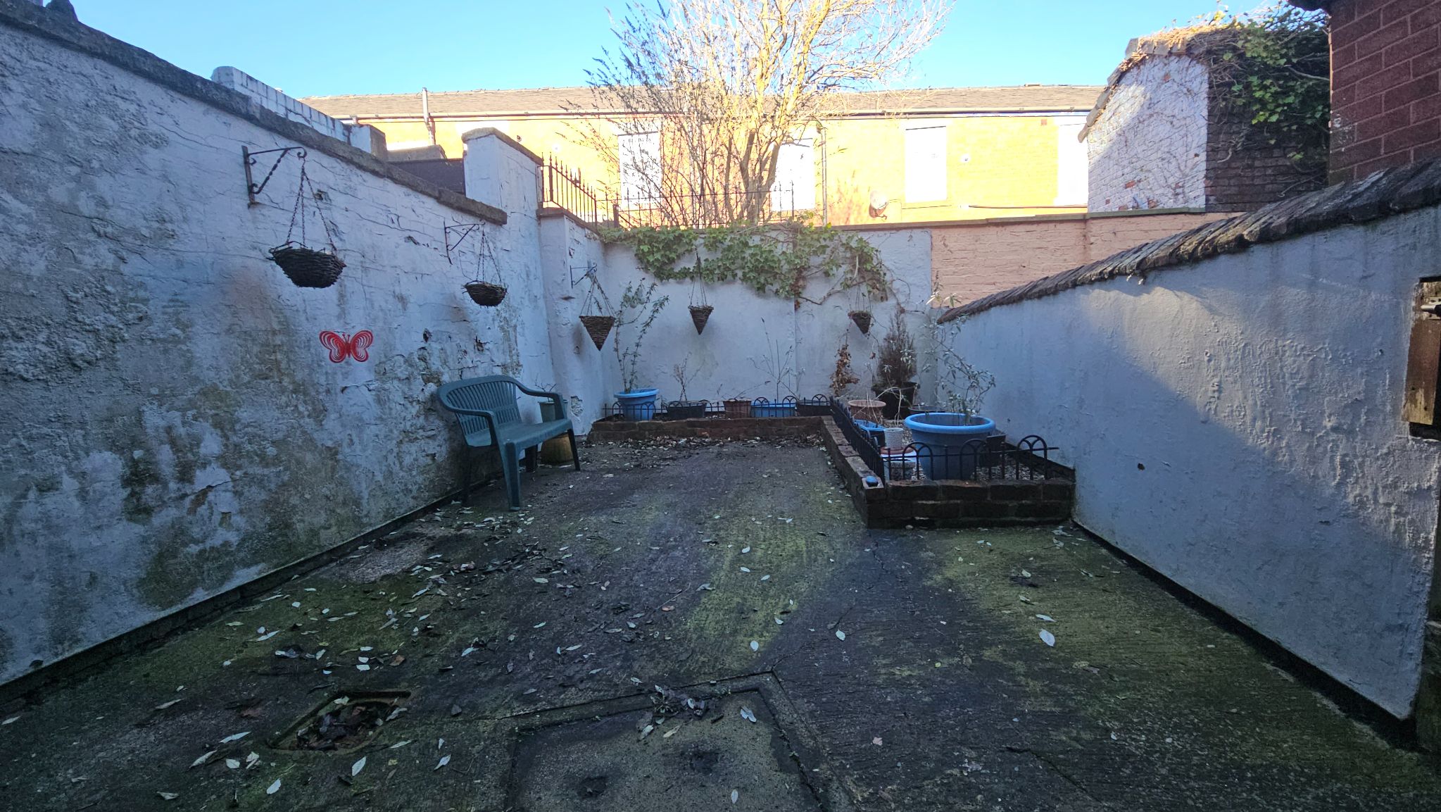 2 bedroom mid terraced house Let in Chorley - Photograph 9