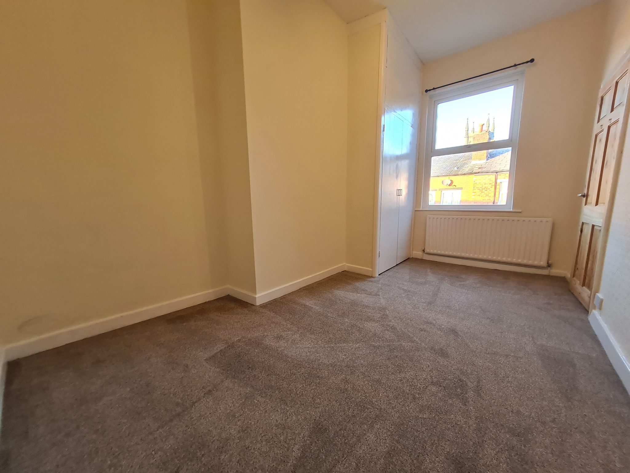 3 bedroom mid terraced house Let Agreed in Chorley - Double bedroom