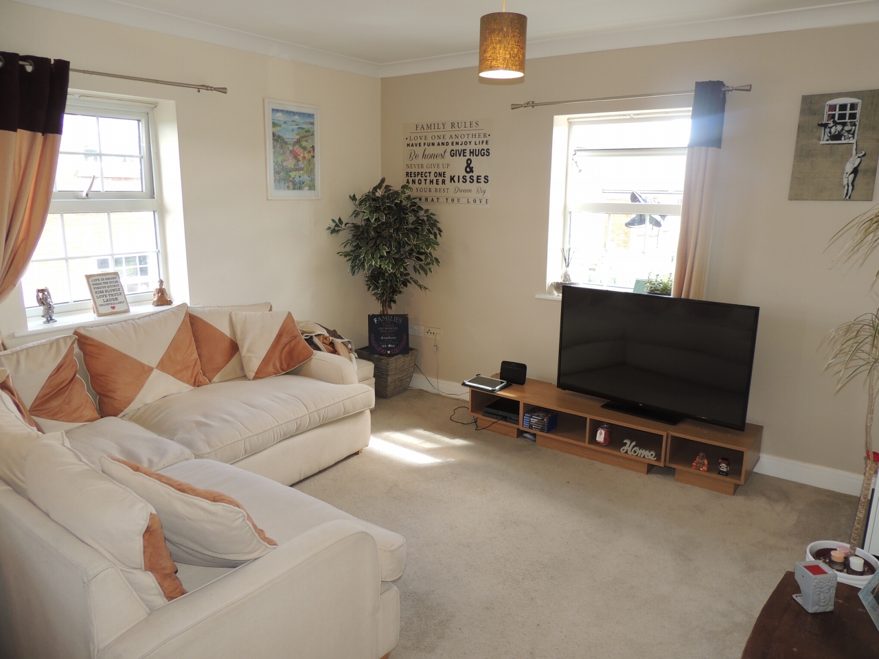 2 bedroom apartment flat/apartment Let in Chorley - Lounge