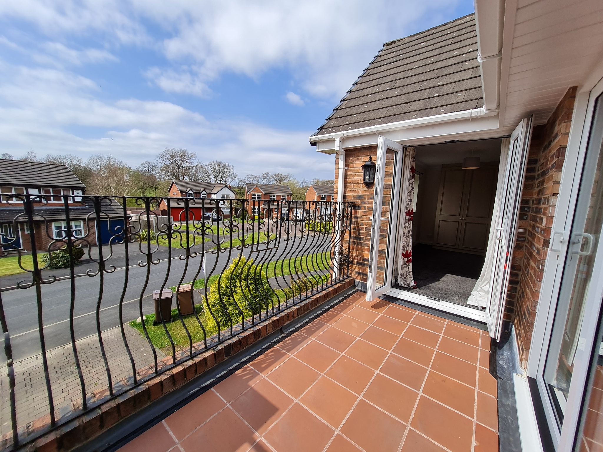 3 bedroom detached house Let in Chorley - Photograph 15