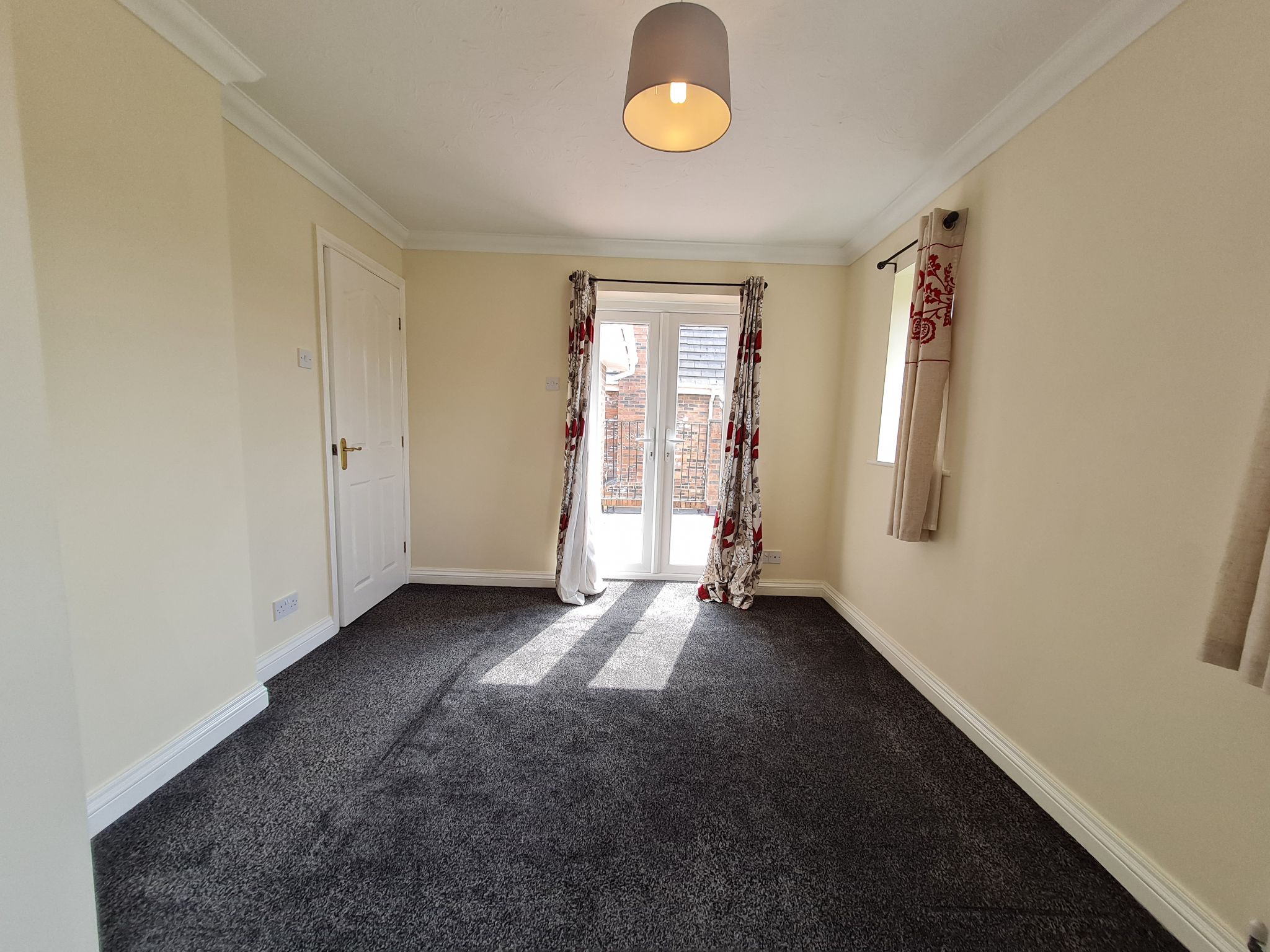 3 bedroom detached house Let in Chorley - Photograph 17