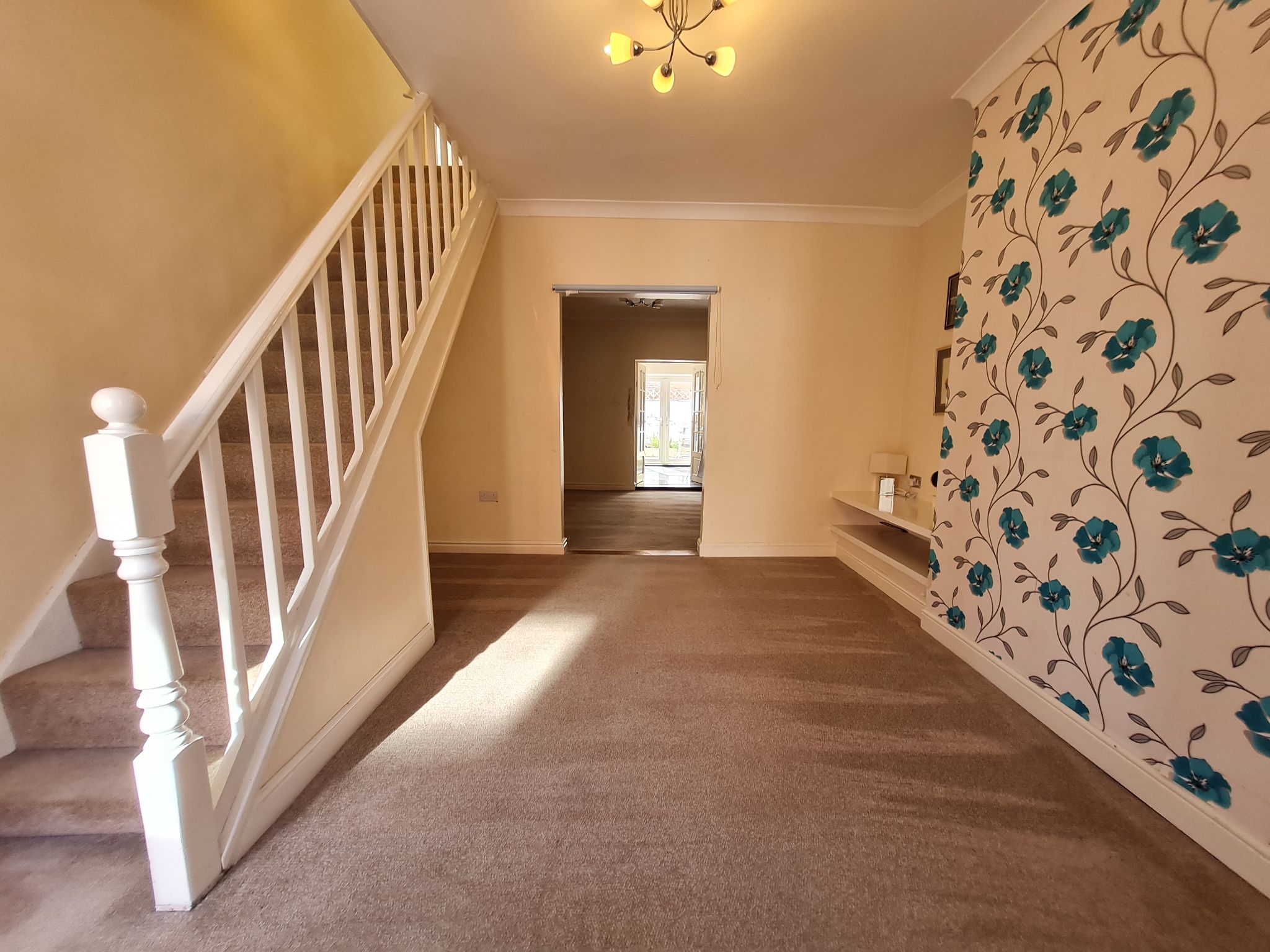 2 bedroom mid terraced house To Let in Chorley - Lounge