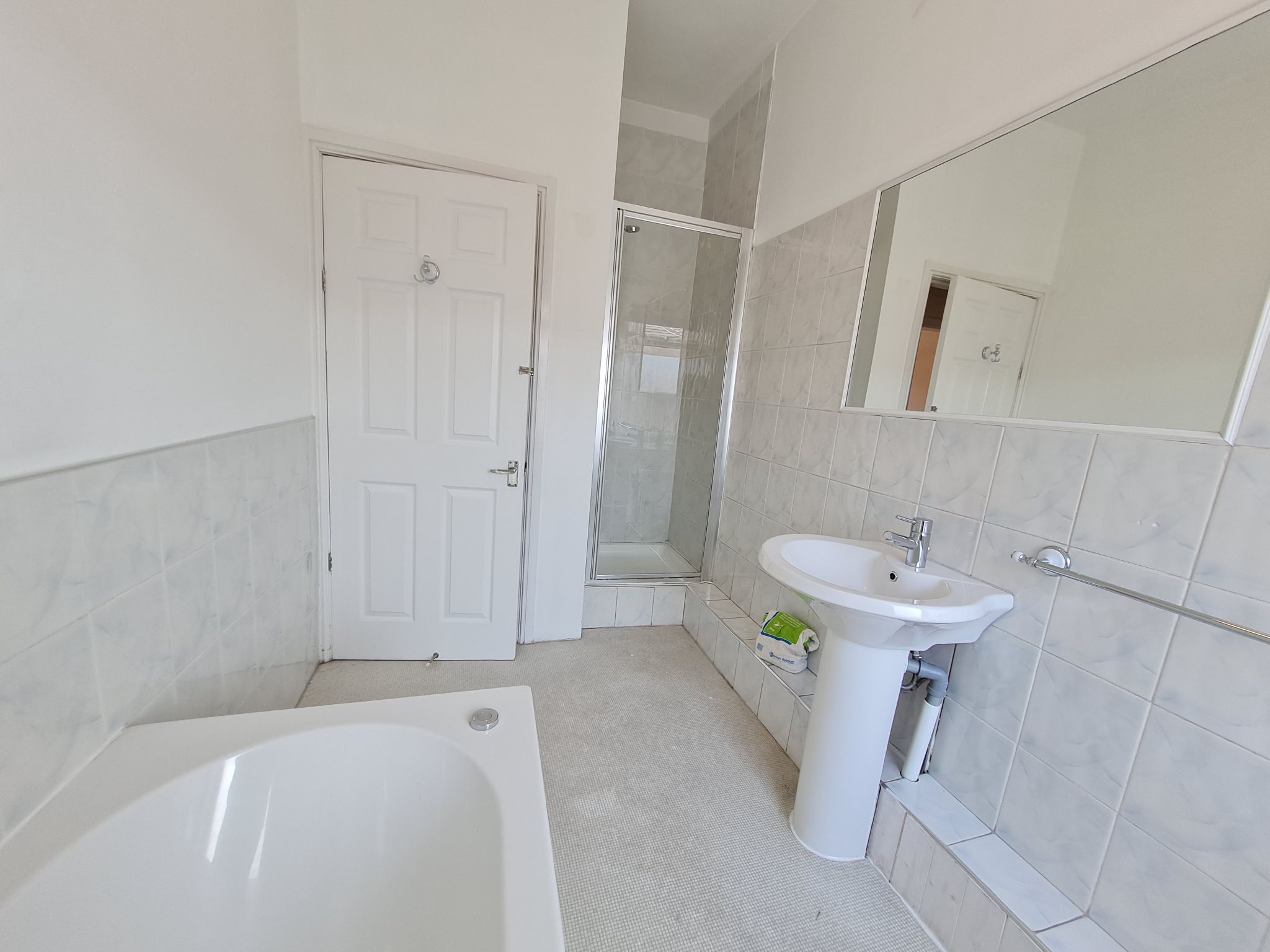 2 bedroom mid terraced house To Let in Chorley - bathroom