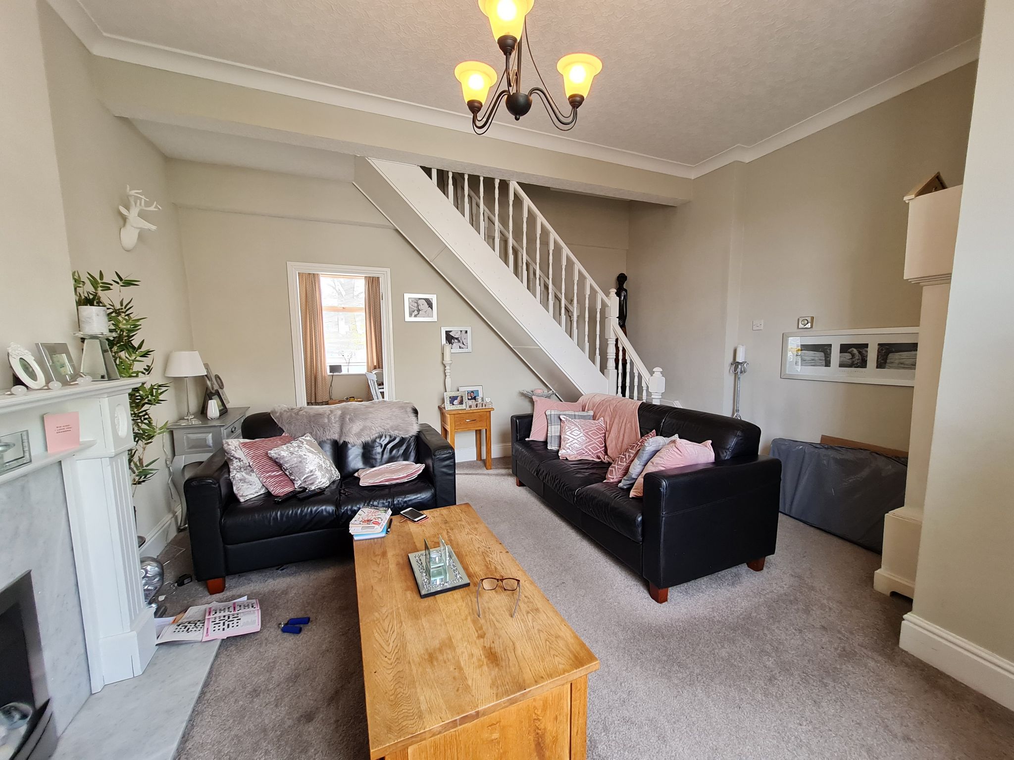 3 bedroom end terraced house Let in Blackburn With Darwen - Lounge