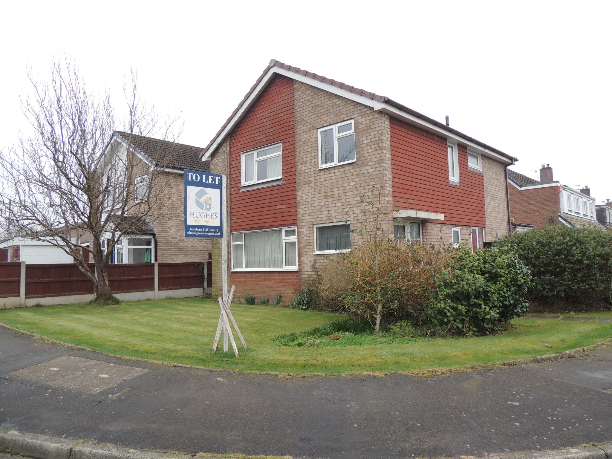 4 bedroom detached house Let in Chorley - Barrons way