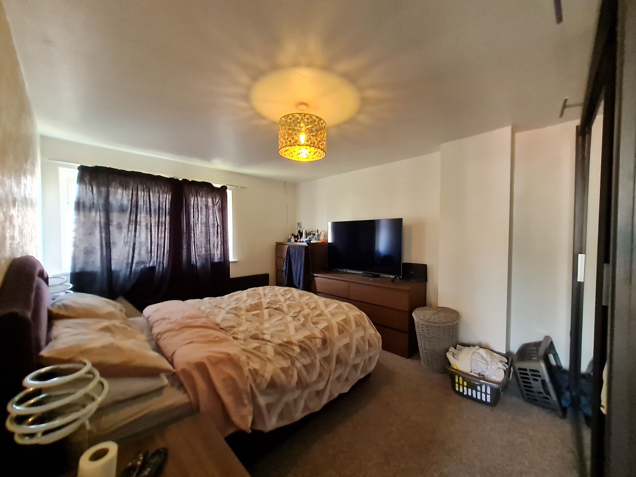 4 bedroom detached house Let in Chorley - bedroom