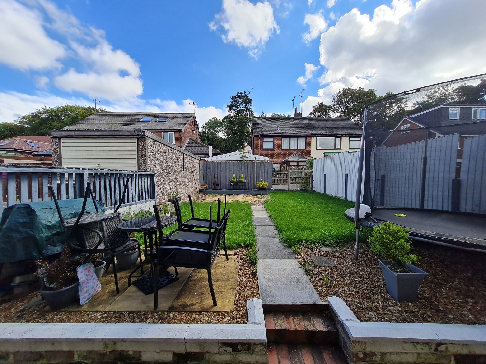 3 bedroom end terraced house Let in Chorley - Back Garden