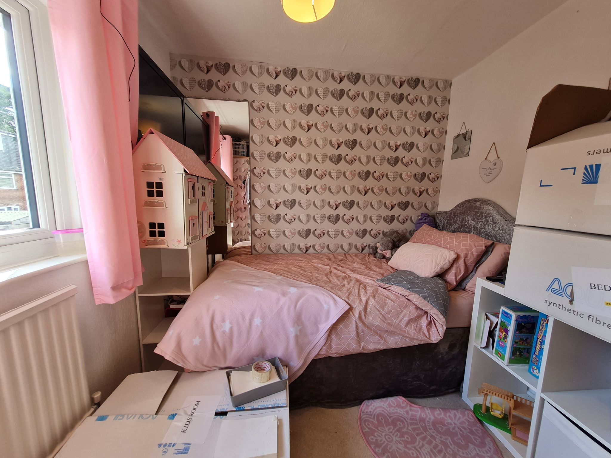 3 bedroom end terraced house Let in Chorley - bedroom